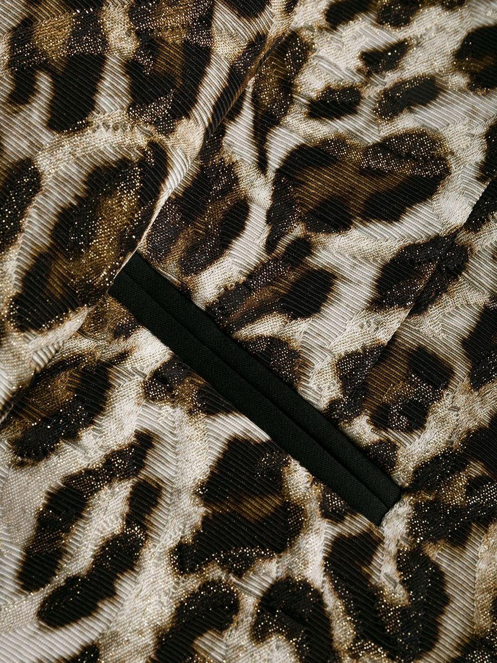 Versace Mens FW19 Jacquard Leopard Print Tuxedo Jacket / Blazer Size 48 (IT) In New Condition In Paradise Island, BS