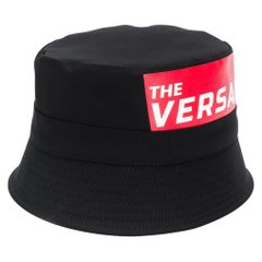 Versace Mens Runway Tabloid Motif Print Black and Red Bucket Hat Size 58