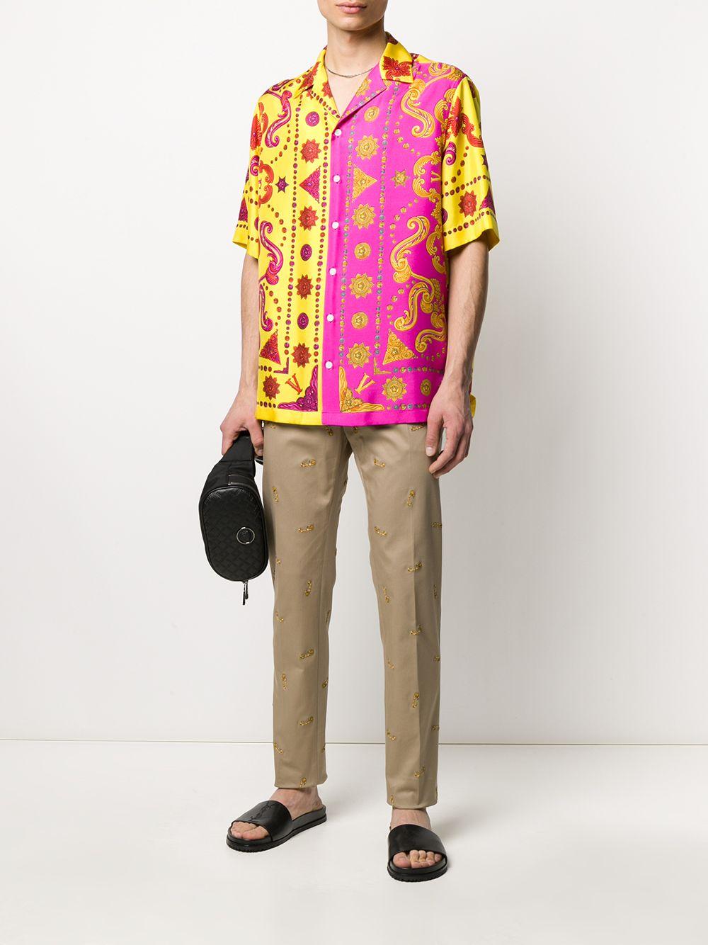 Versace Mens Safety Pin Embroidered Khaki Beige Pants / Trousers

Safer than ever! Constructed from stretch cotton, these embroidered safety pins trousers from Versace are adorned with a cool safety pin embroidery all over it. Versace always got