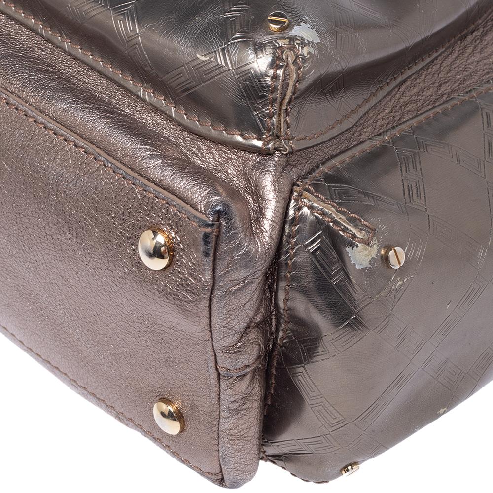 Versace Metallic Leather Pocket Shoulder Bag For Sale 2