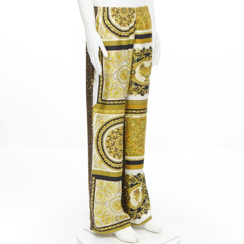 VERSACE Mosaic Barocco 2021 silk gold baroque leopard relaxed pants IT50 L
Reference: TGAS/C00681
Brand: Versace
Designer: Donatella Versace
Model: A88676 1F00545 5N030
Collection: Resort 2021 Mosaic Barocco
Material: Silk
Color: Gold,