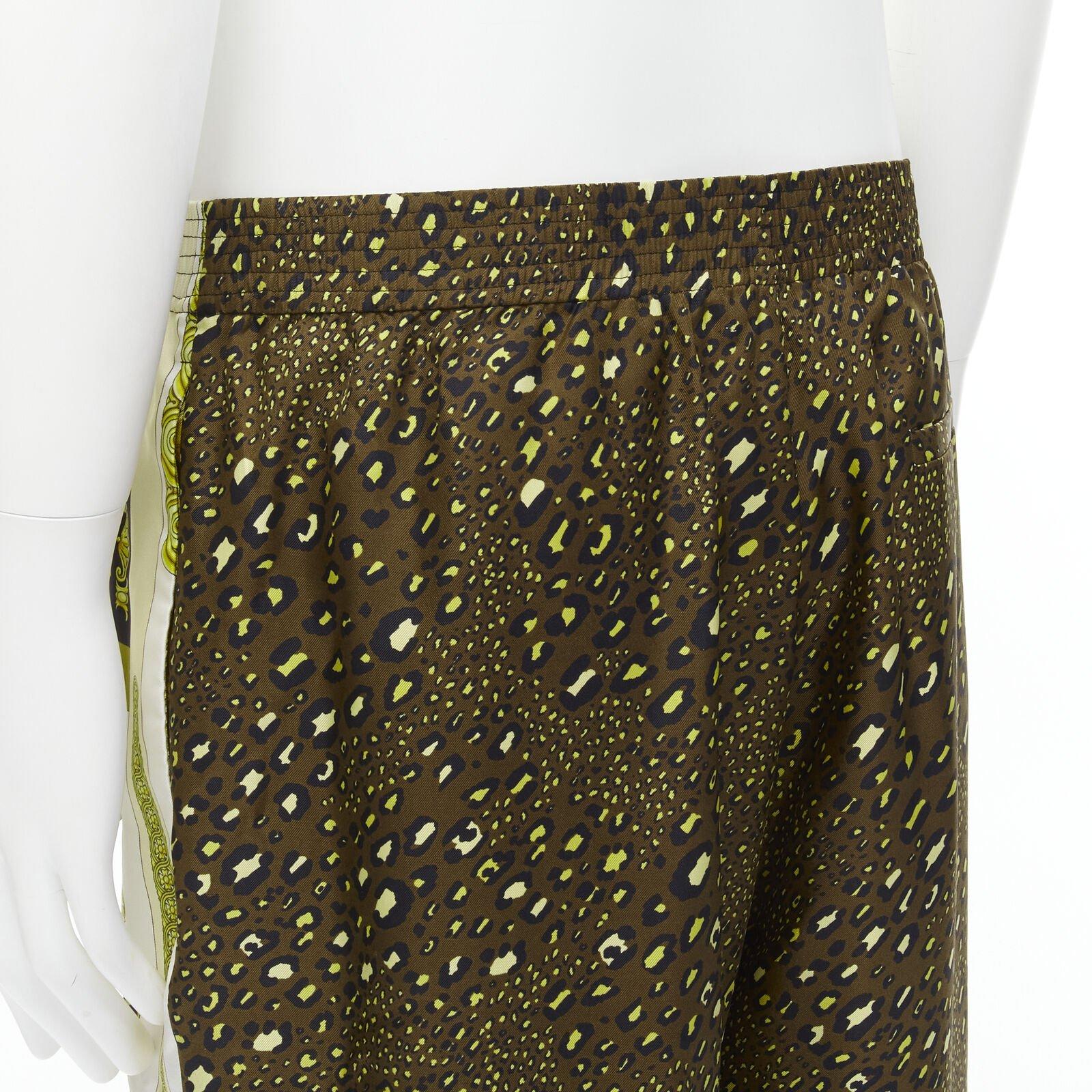 VERSACE Mosaic Barocco 2021 silk gold baroque leopard relaxed pants IT50 L For Sale 4