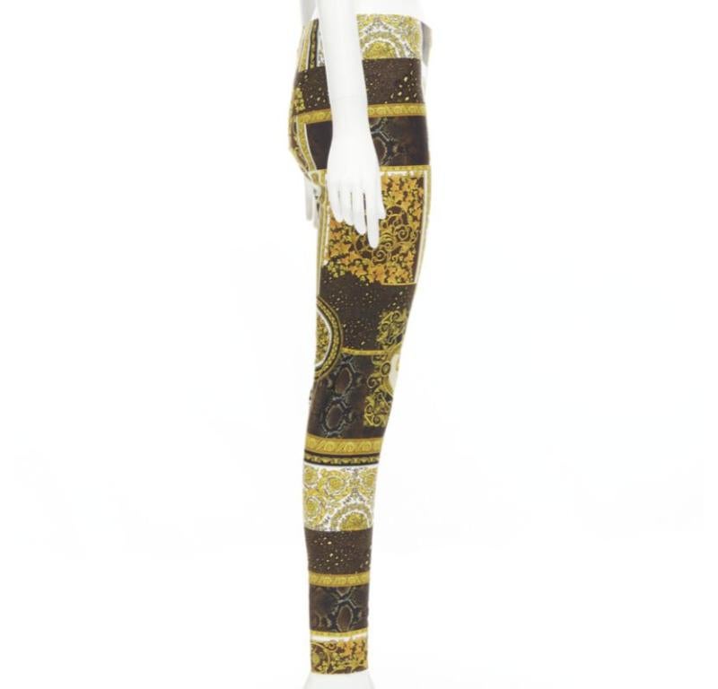 VERSACE Mosaic Barocco black gold brown scaled stretchy leggings IT42 M In Excellent Condition For Sale In Hong Kong, NT