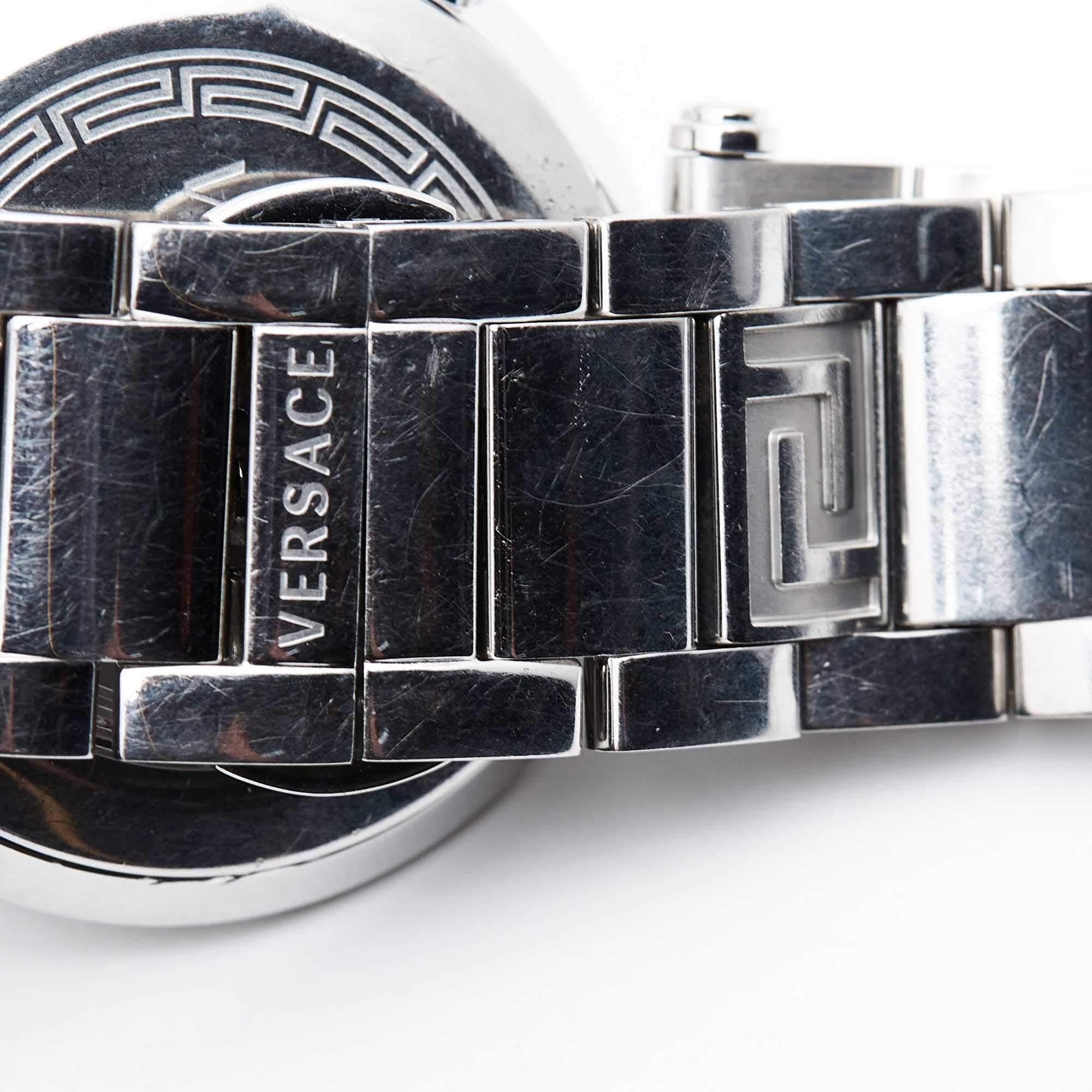 Versace Mother Of Pearl Stainless Steel Reve Q5C Women's Wristwatch 40 mm In Good Condition In Dubai, Al Qouz 2