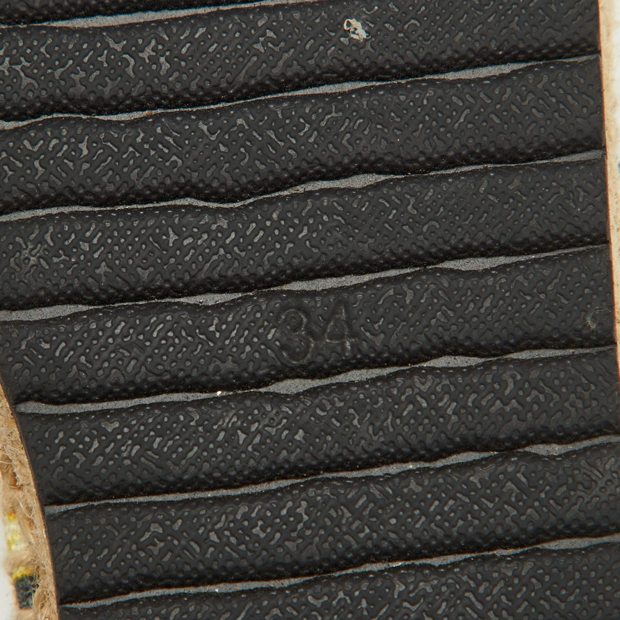 Versace Espadrilles plates en toile imprimée baroque multicolore, taille 34 en vente 1