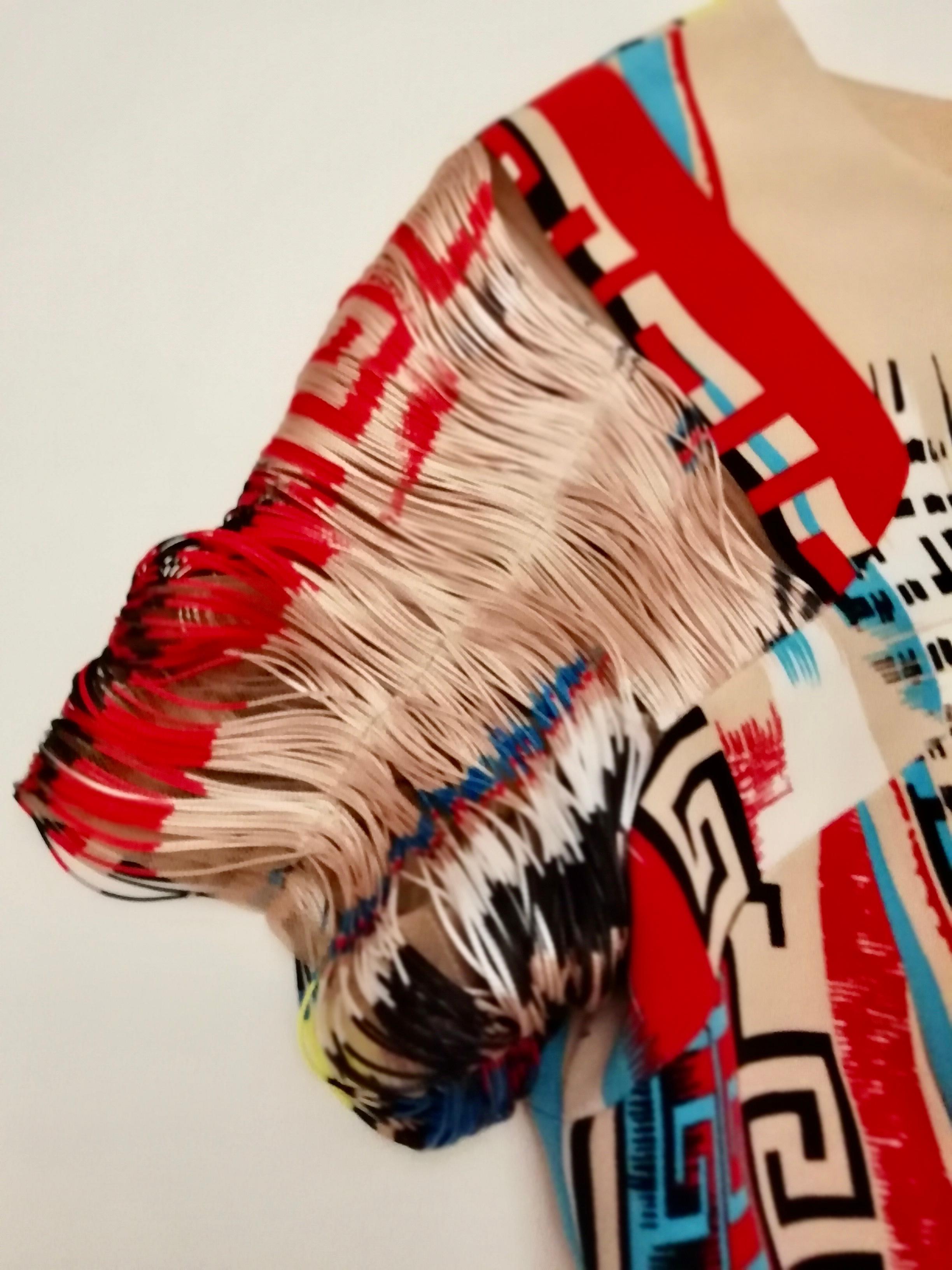Robe en soie à franges multicolores VERSACE en vente 3