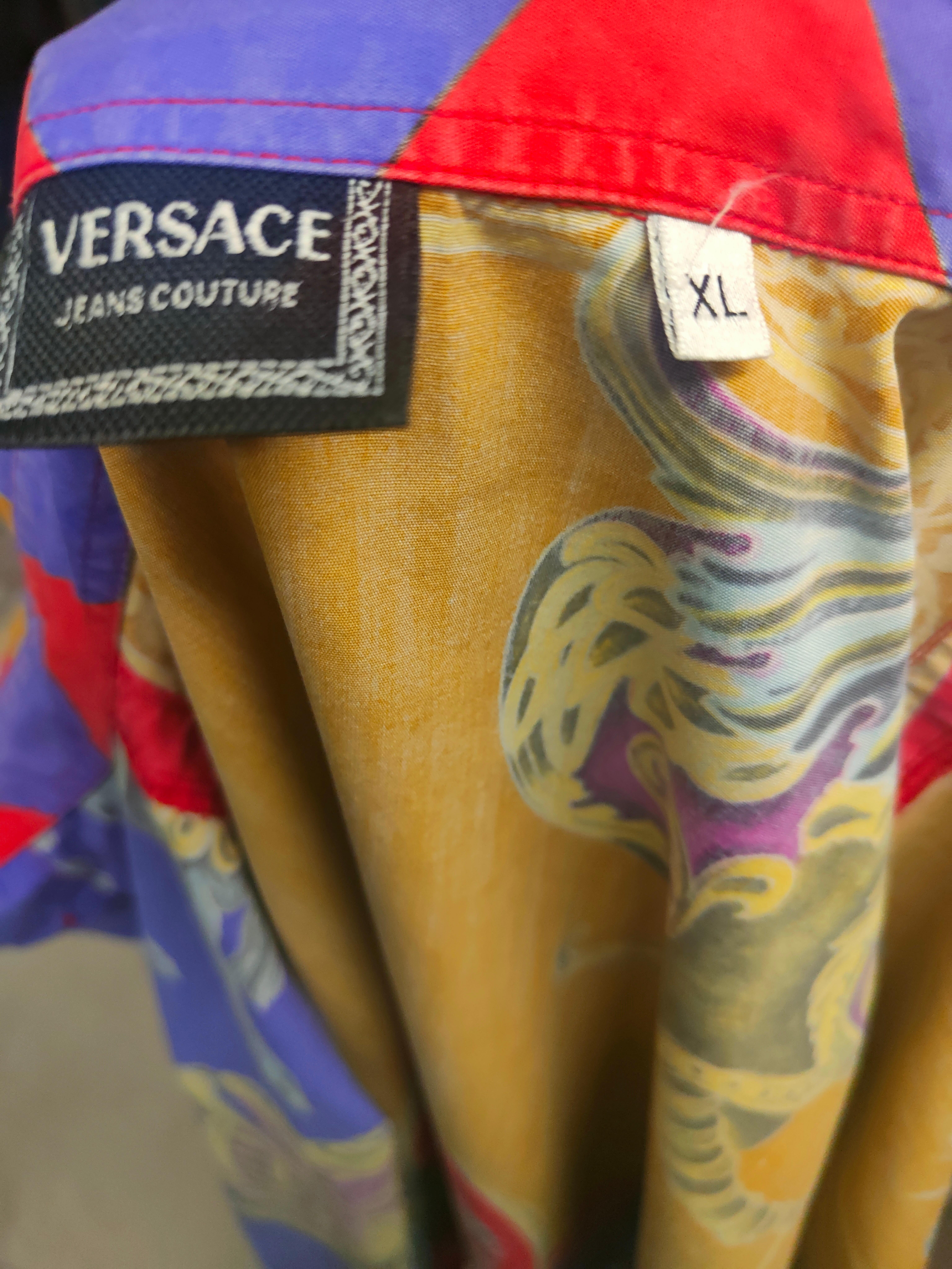 Chemise en coton multicolore Versace
Taille XL