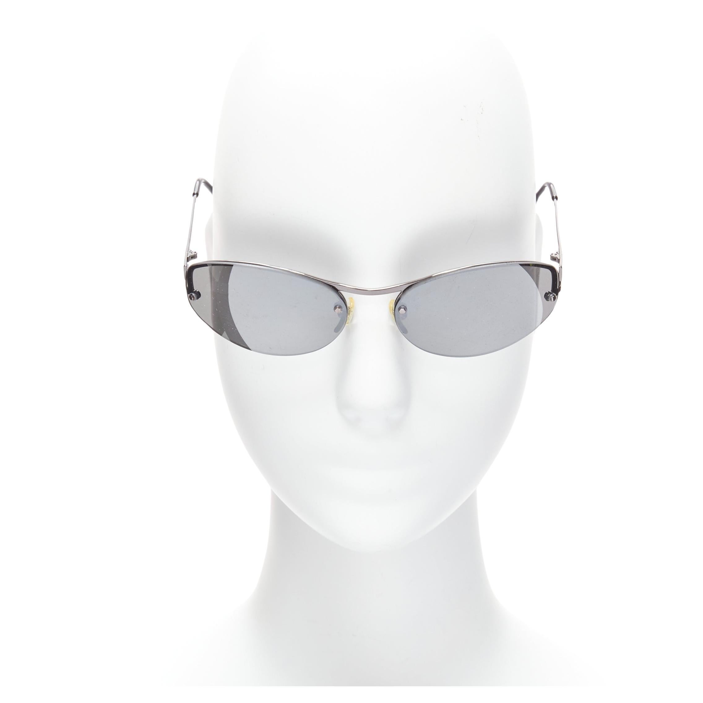 VERSACE N17 89M/247 Greca leg grey lens futuristic oval sunglasses For Sale