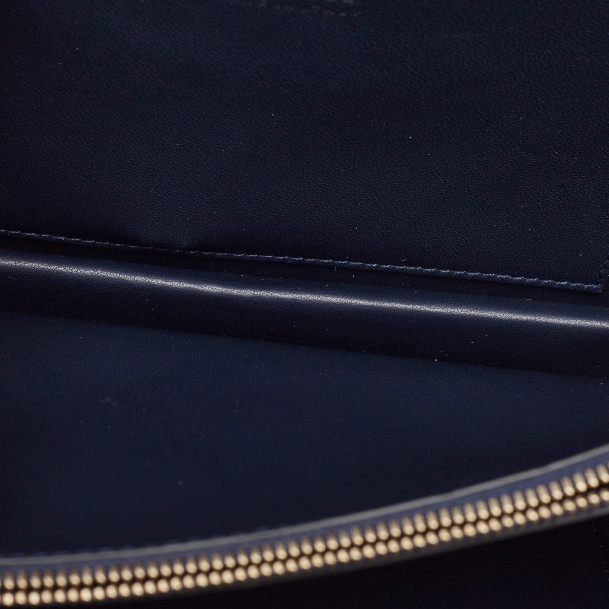 Versace Marineblaue Leder- und Wildleder- DV One Top-Handle-Tasche im Angebot 8