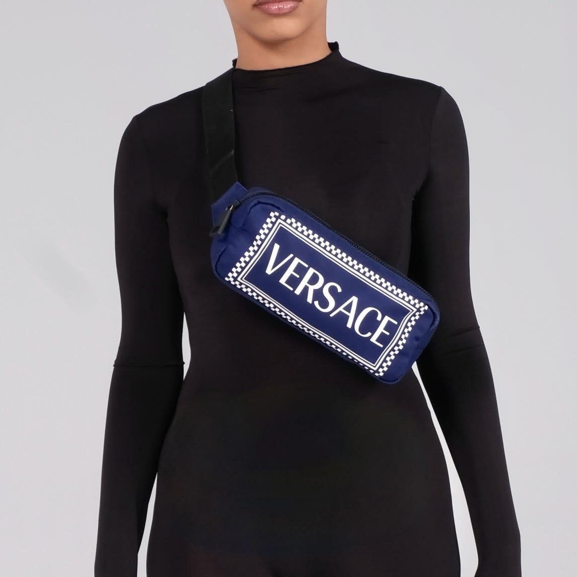 Color: Blue
Material: nylon
Serial code: 0443A762546481
Comes with: Dust bag
Condition: Very good. Bag is pristine.
Made in Italy

Measurements~
Height 4”
Width 9.5”
Depth 2”

Belt length max 42”