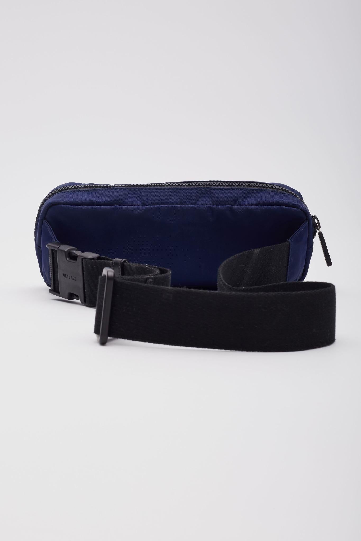 Women's or Men's Versace Nylon Navy Blue Logo Belt Bag For Sale