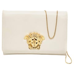 Versace - Pochette en cuir Off-White avec chaîne Medusa