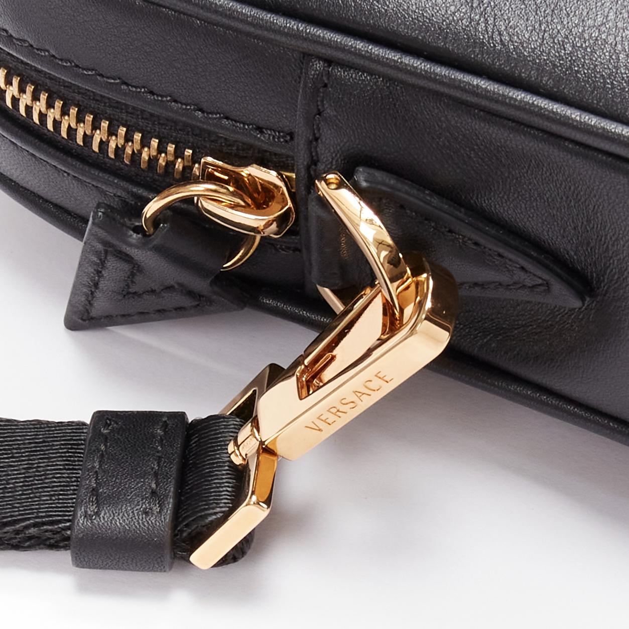 VERSACE Palazzo Medusa black lambskin leather gold zip wristlet clutch bag- For Sale 5