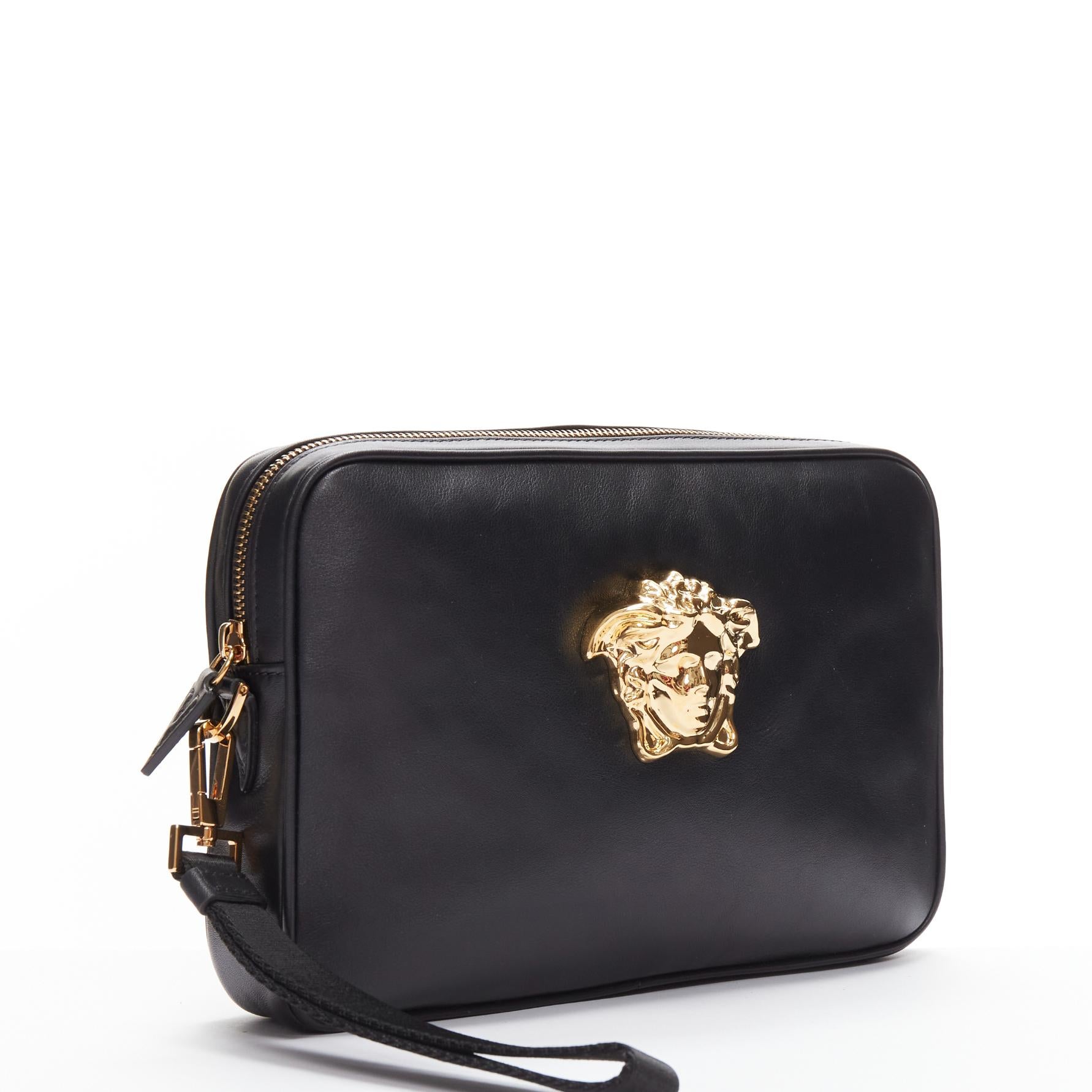 Black VERSACE Palazzo Medusa black lambskin leather gold zip wristlet clutch bag- For Sale