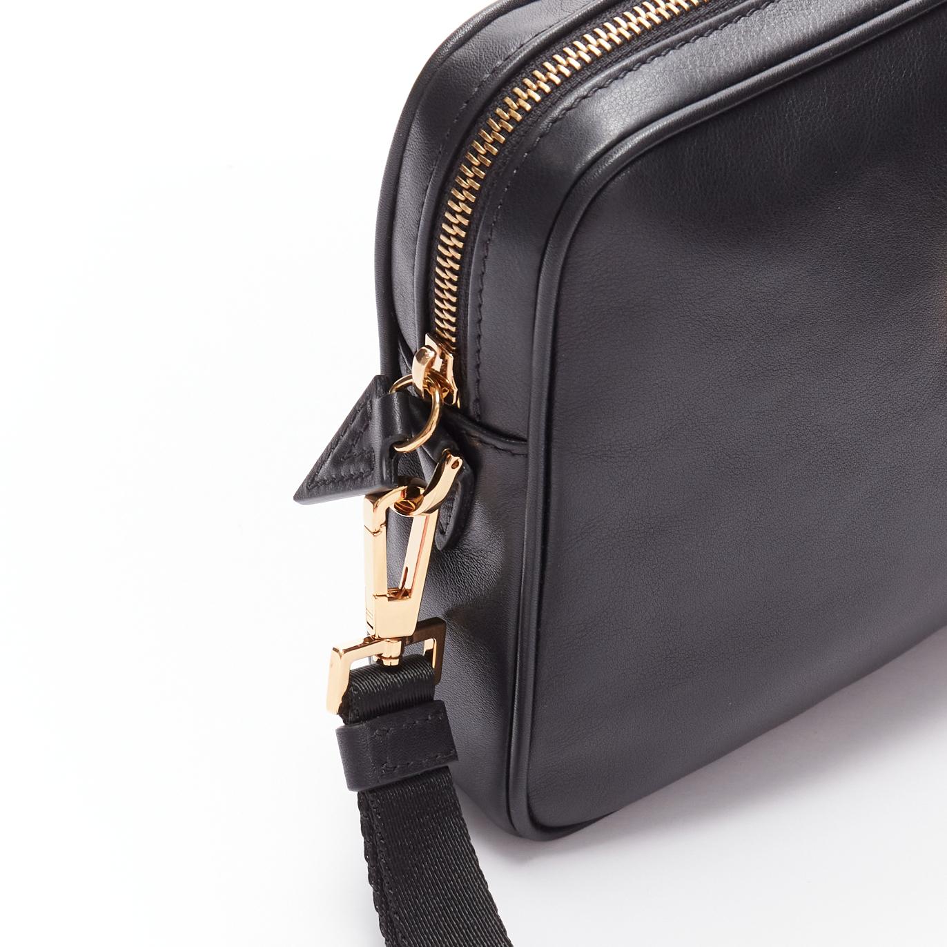 VERSACE Palazzo Medusa black lambskin leather gold zip wristlet clutch bag- For Sale 3