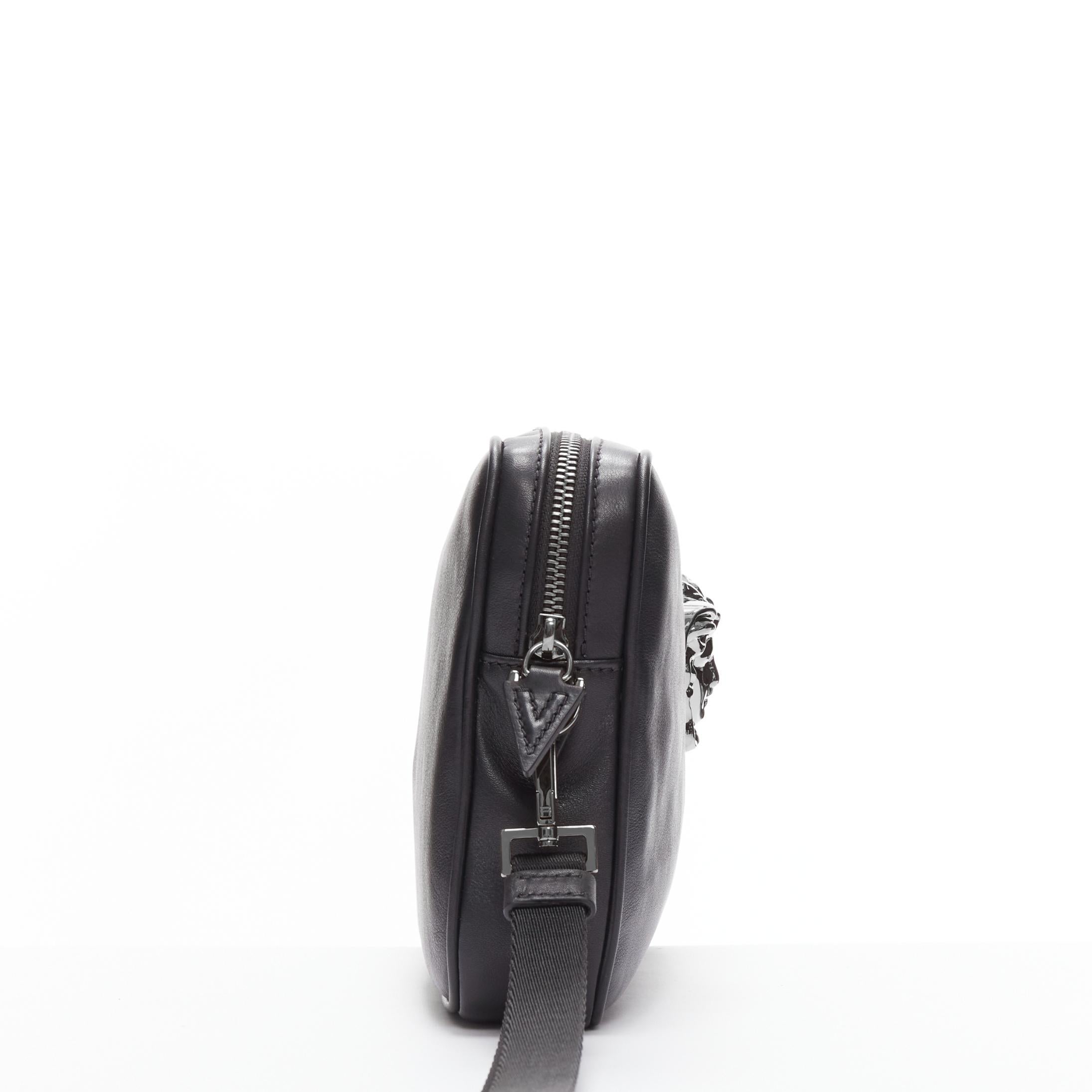 VERSACE Palazzo Medusa black lambskin leather silver zip wristlet clutch bag In New Condition In Hong Kong, NT
