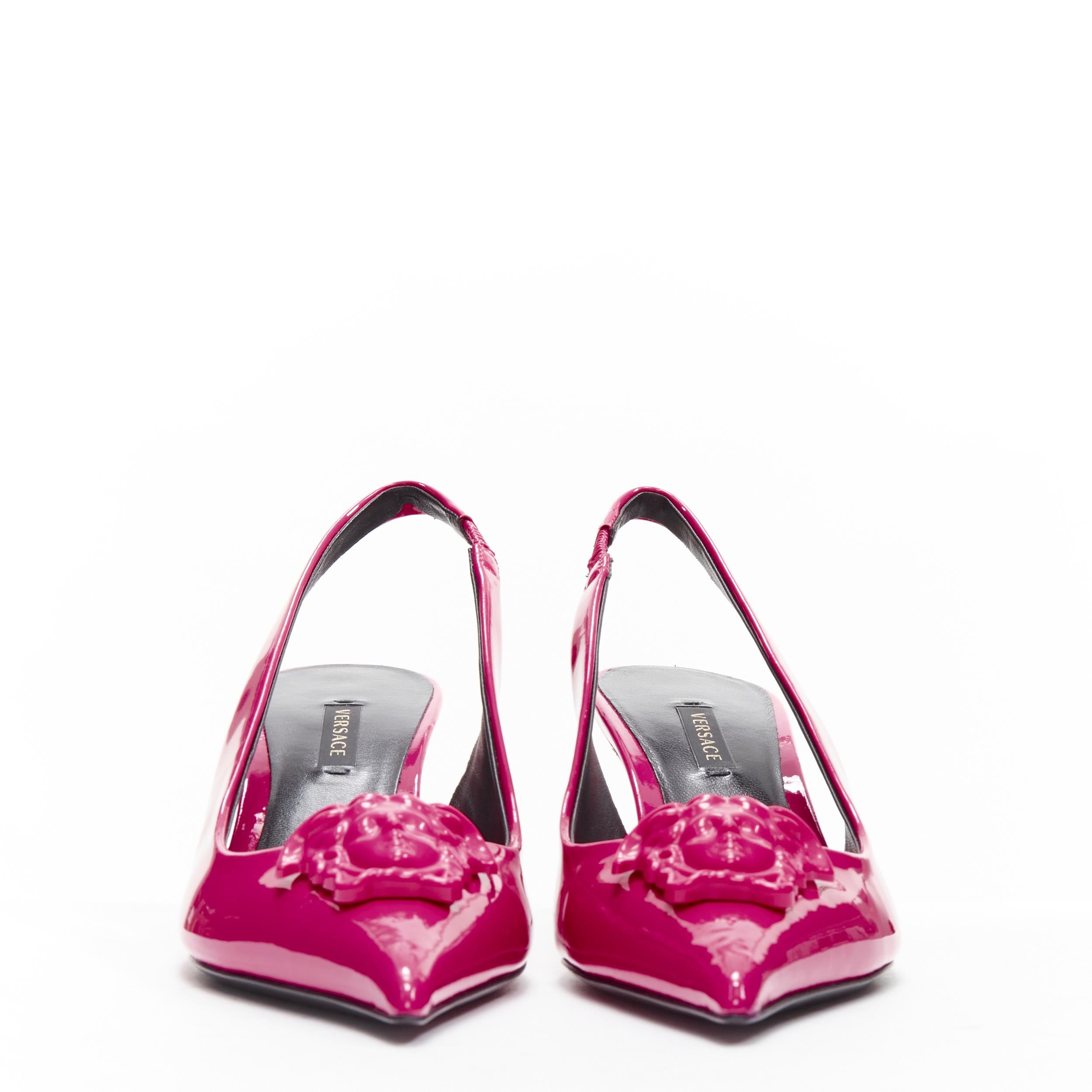 VERSACE Palazzo Medusa fuscia pink sling kitteh heel pointed toe pump EU36 In Excellent Condition For Sale In Hong Kong, NT