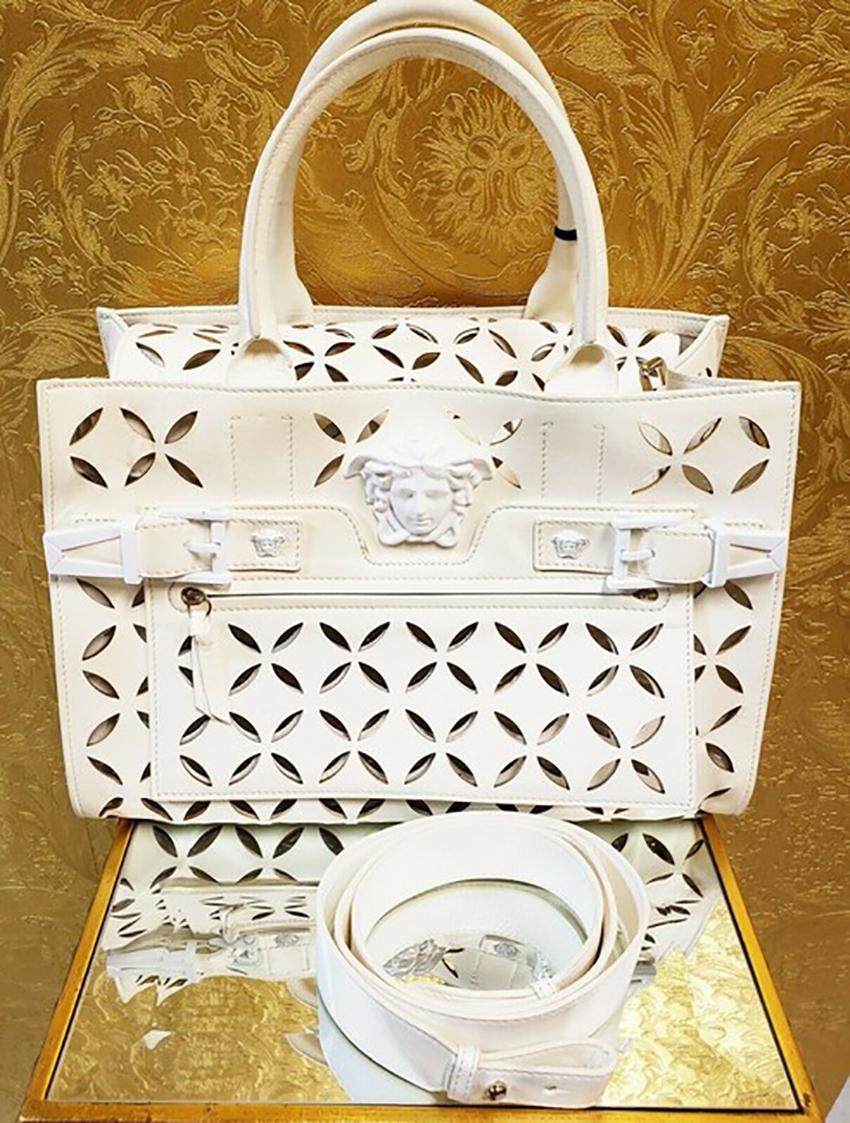 VERSACE PALAZZO PERFORATED LEATHER TOTE Bag   In Good Condition For Sale In Montgomery, TX