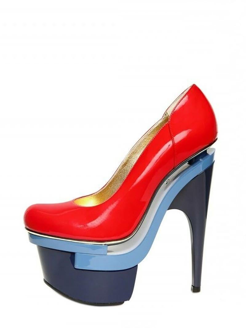 New VERSACE 160mm Patent Leather Pumps 

Sizes: 36, 36.5