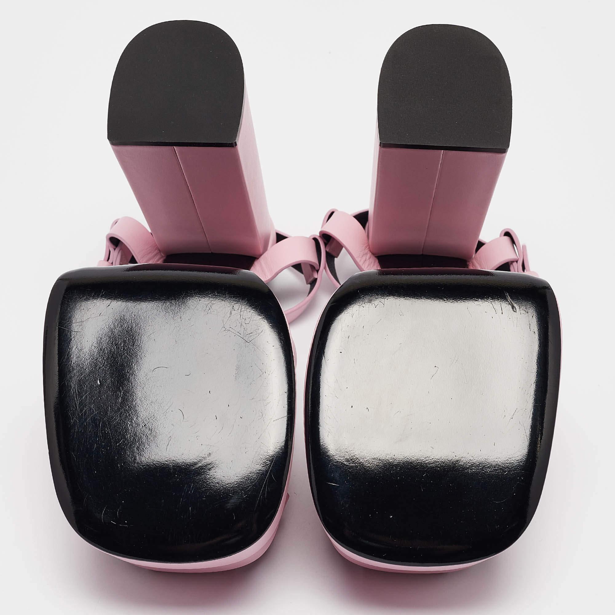 Versace Pink Leather La Medusa Platform Sandals Size 40 For Sale 1