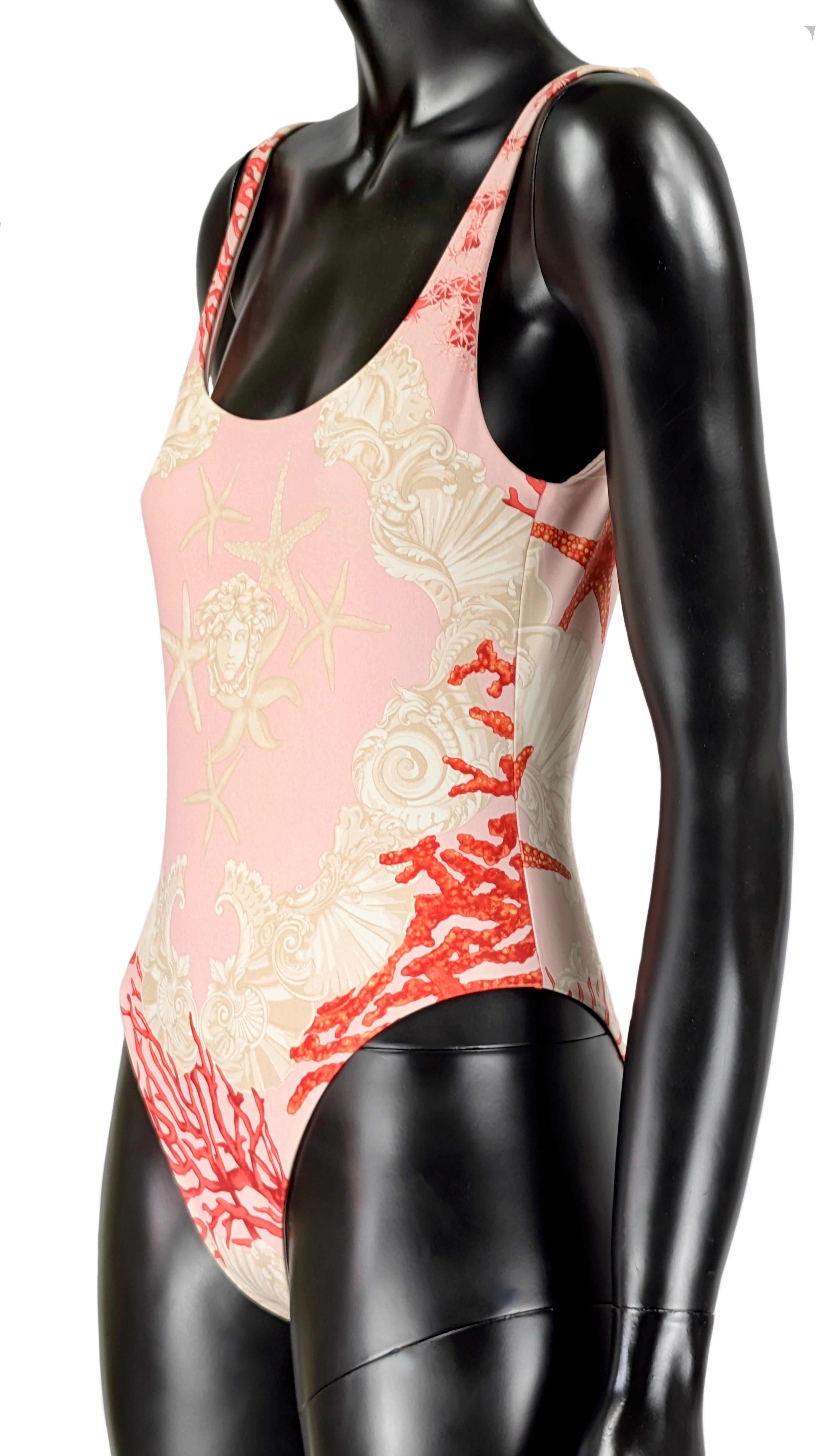 VERSACE Pink Medusa swimwear In New Condition For Sale In Rubiera, RE