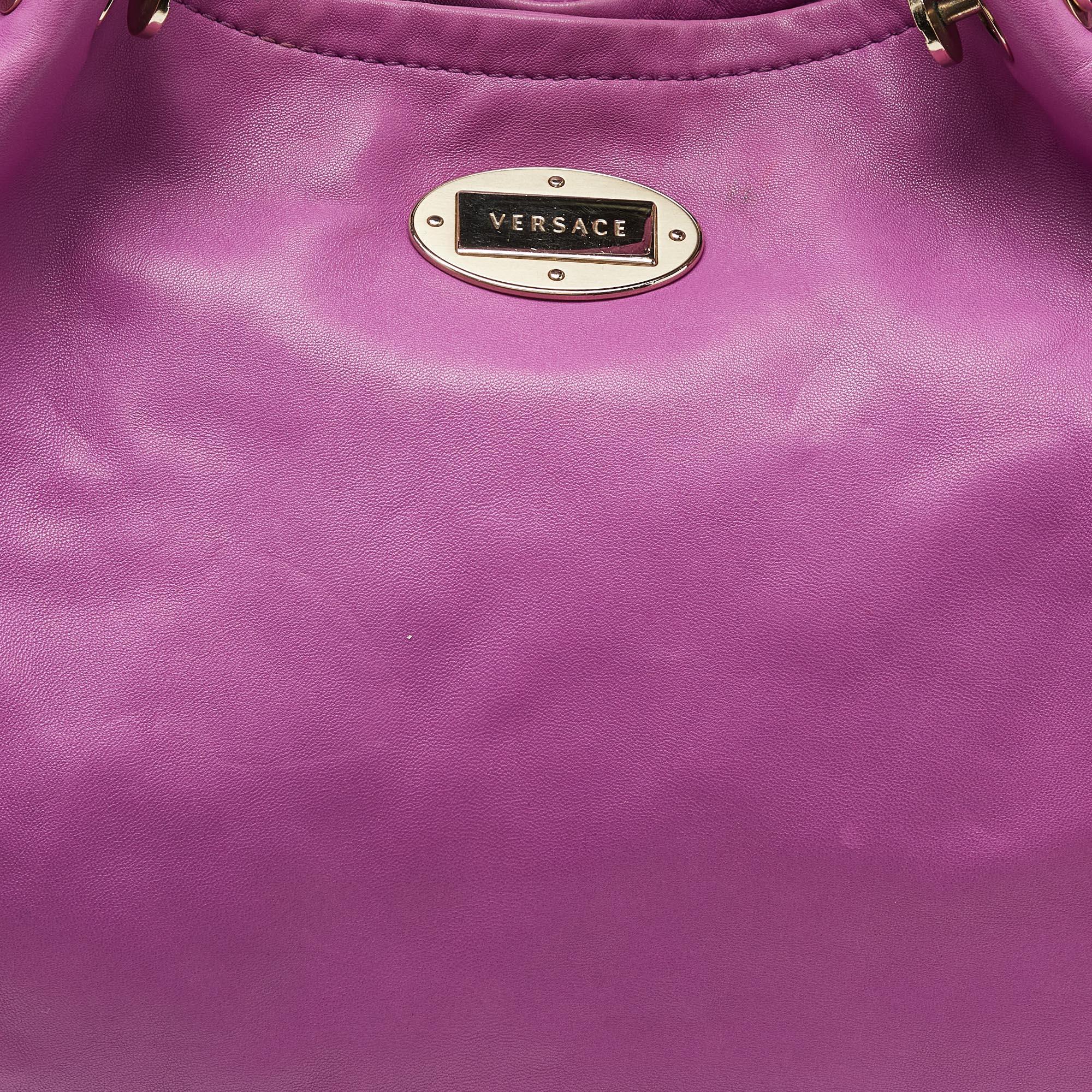 Versace Pink Pleated Leather Chain Satchel For Sale 2