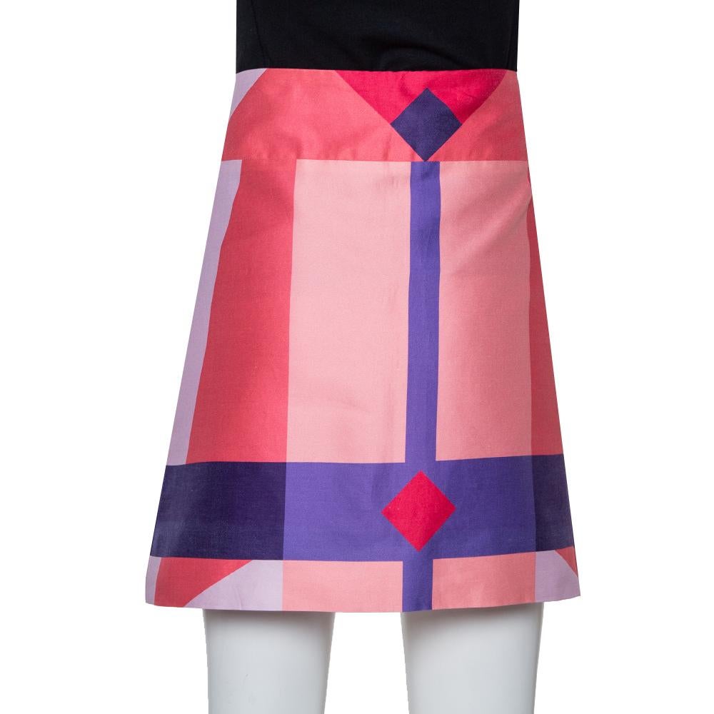Versace Pink Printed Cotton Mini Skirt M In Good Condition In Dubai, Al Qouz 2