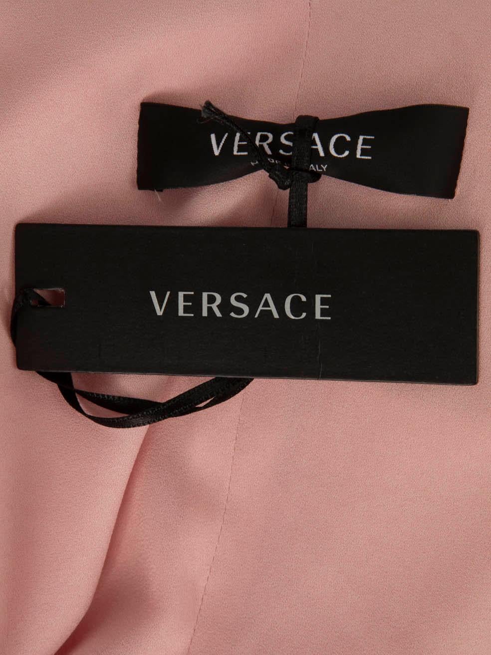 Versace Mini Vestido Rosa Acanalado con Cinturón Talla XS en venta 3