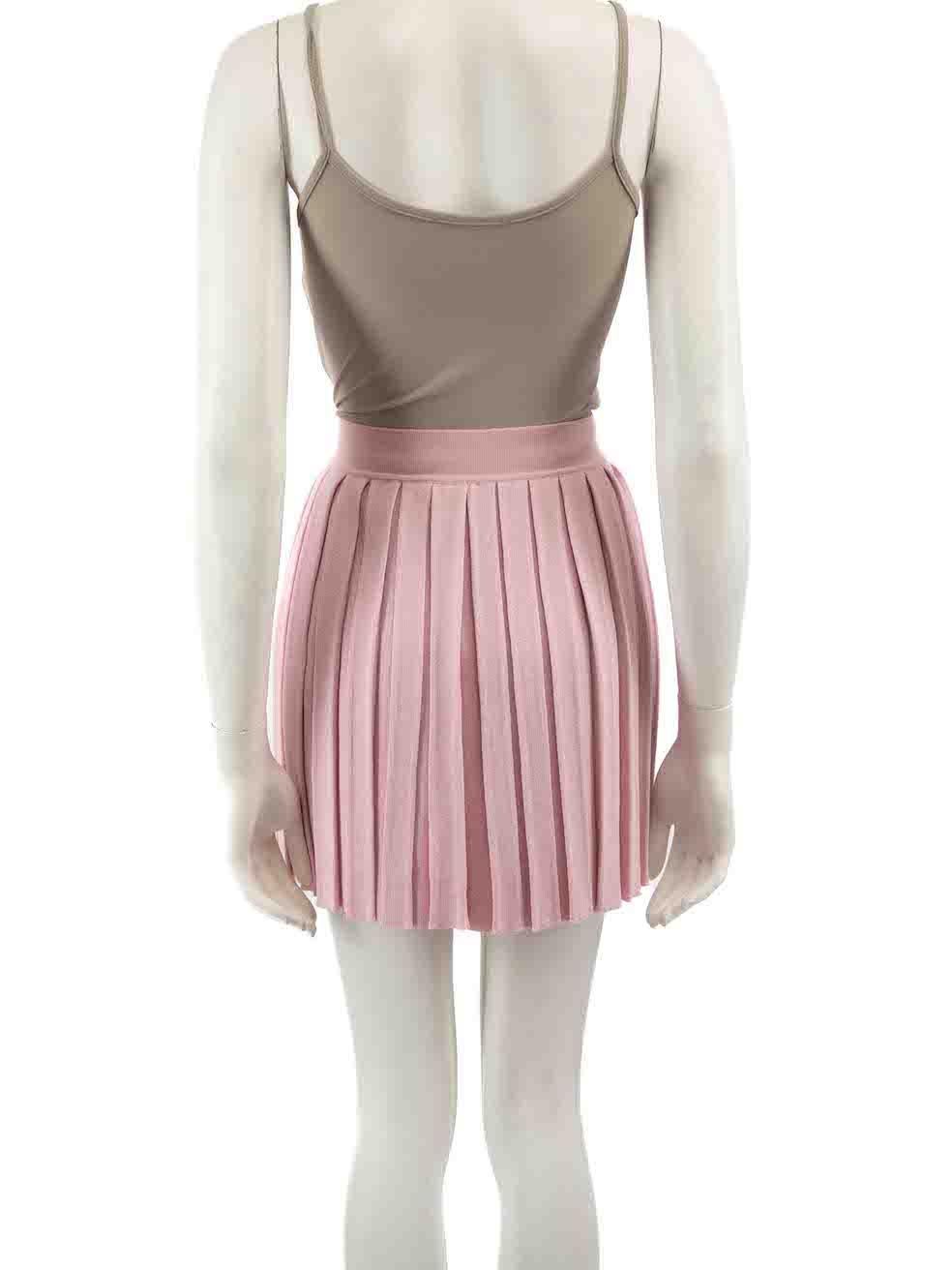 Versace Pink Silk Knit Pleated Mini Skirt Size XS In Good Condition For Sale In London, GB