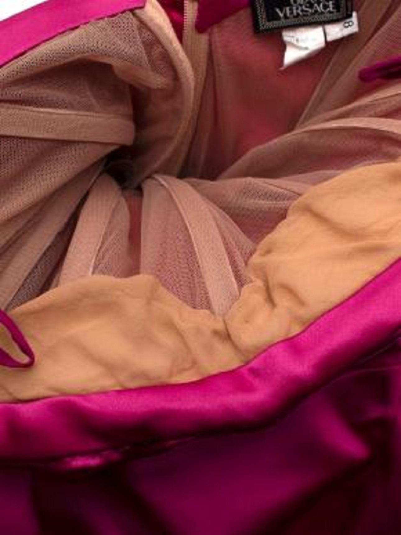 Versace Pink Silk Vintage Strapless Dress For Sale 1
