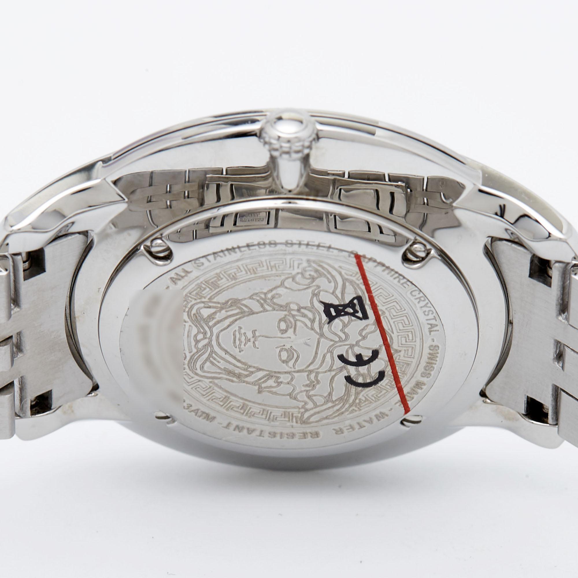 Versace Pink Stainless Steel Audrey VELR00419 Women's Wristwatch 38 mm In Excellent Condition For Sale In Dubai, Al Qouz 2