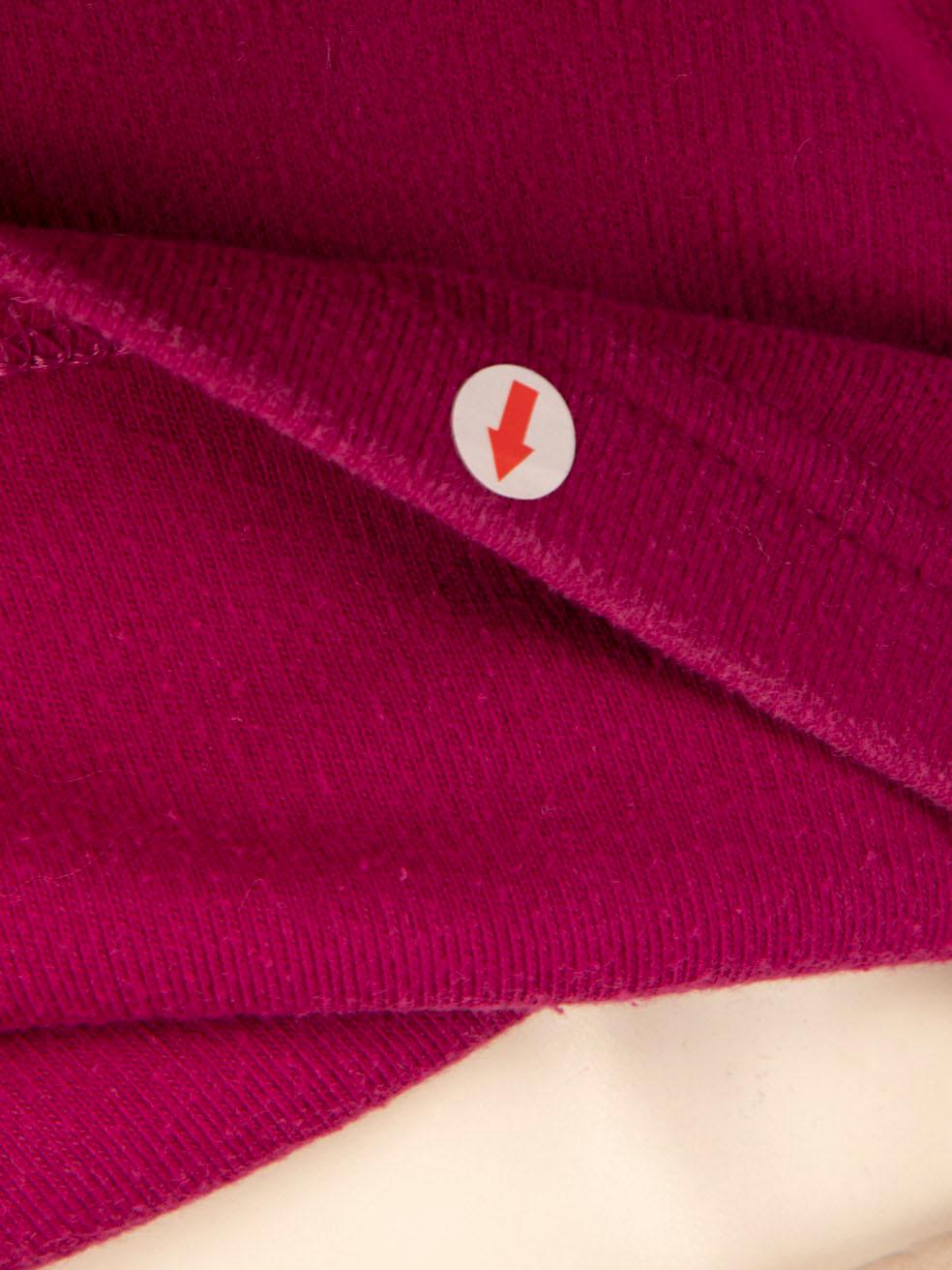 Versace, top à manches longues clouté rose, taille M en vente 3
