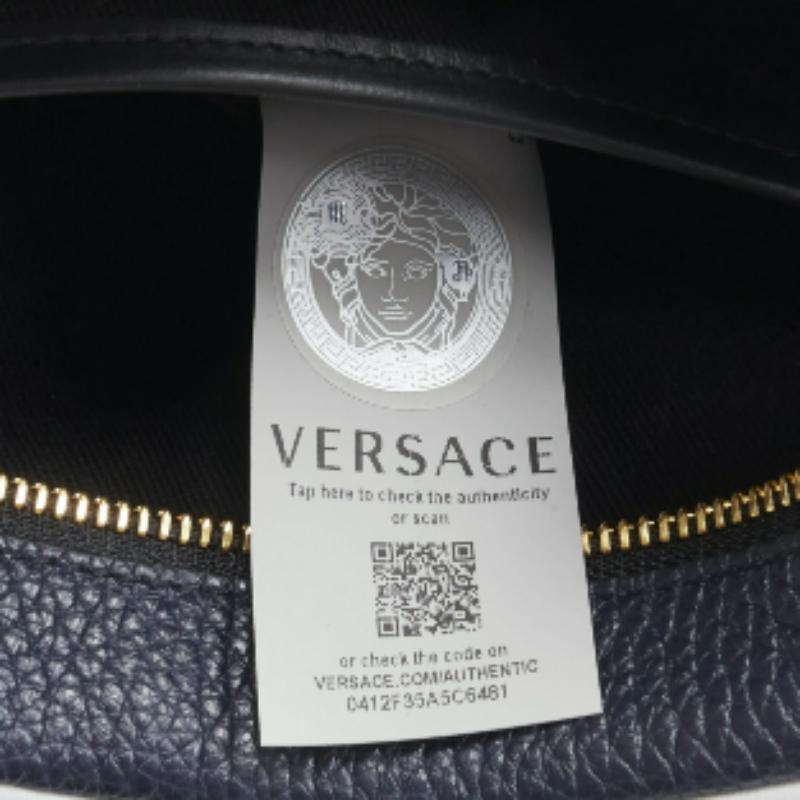VERSACE Pop Medusa Messenger Bag aus marineblau-grauem Kalbsleder und Greca Crossbody 6
