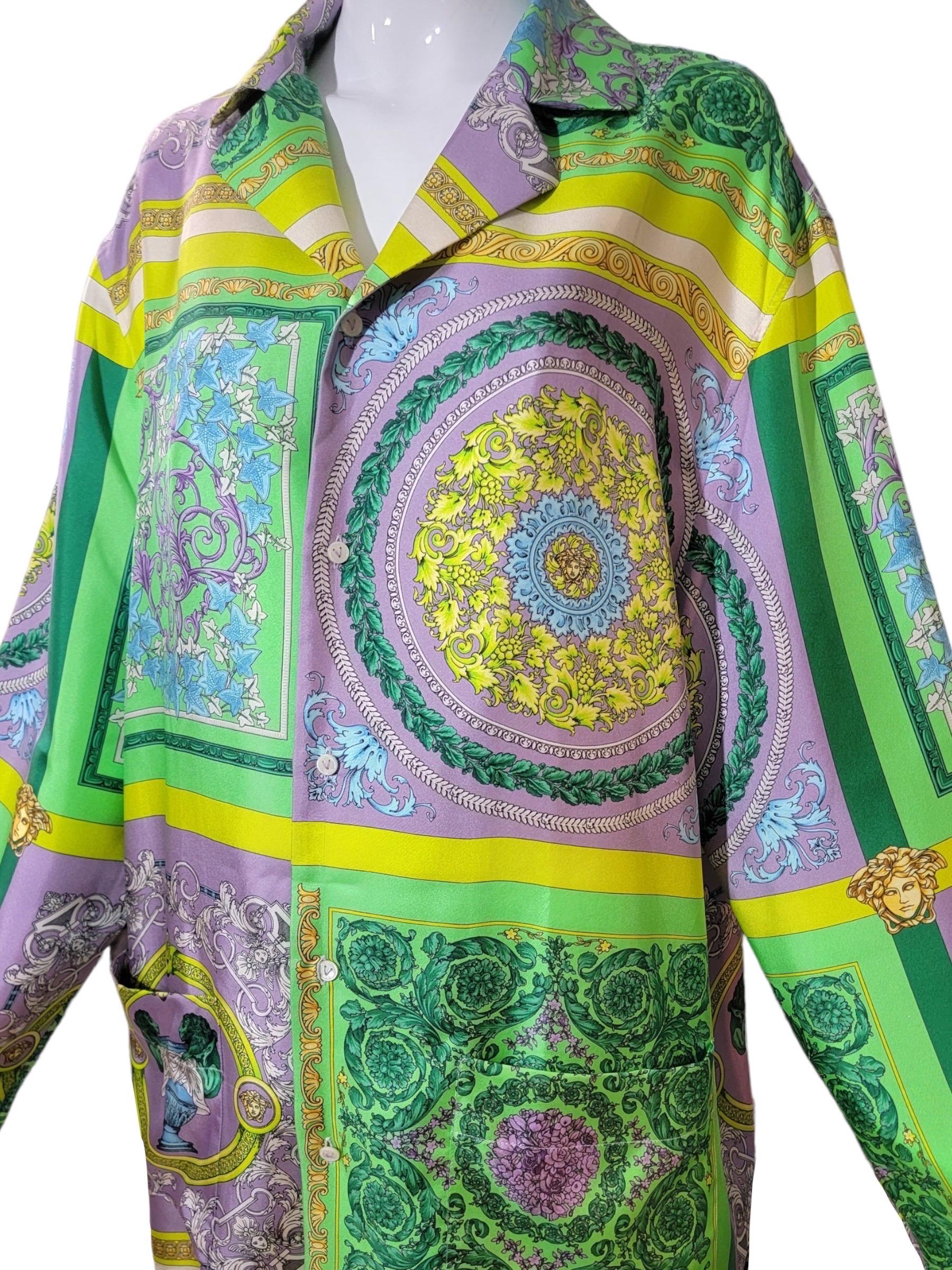 Versace Popstar Silk Pajamas Lounge Men’s Set Resort 2021 3