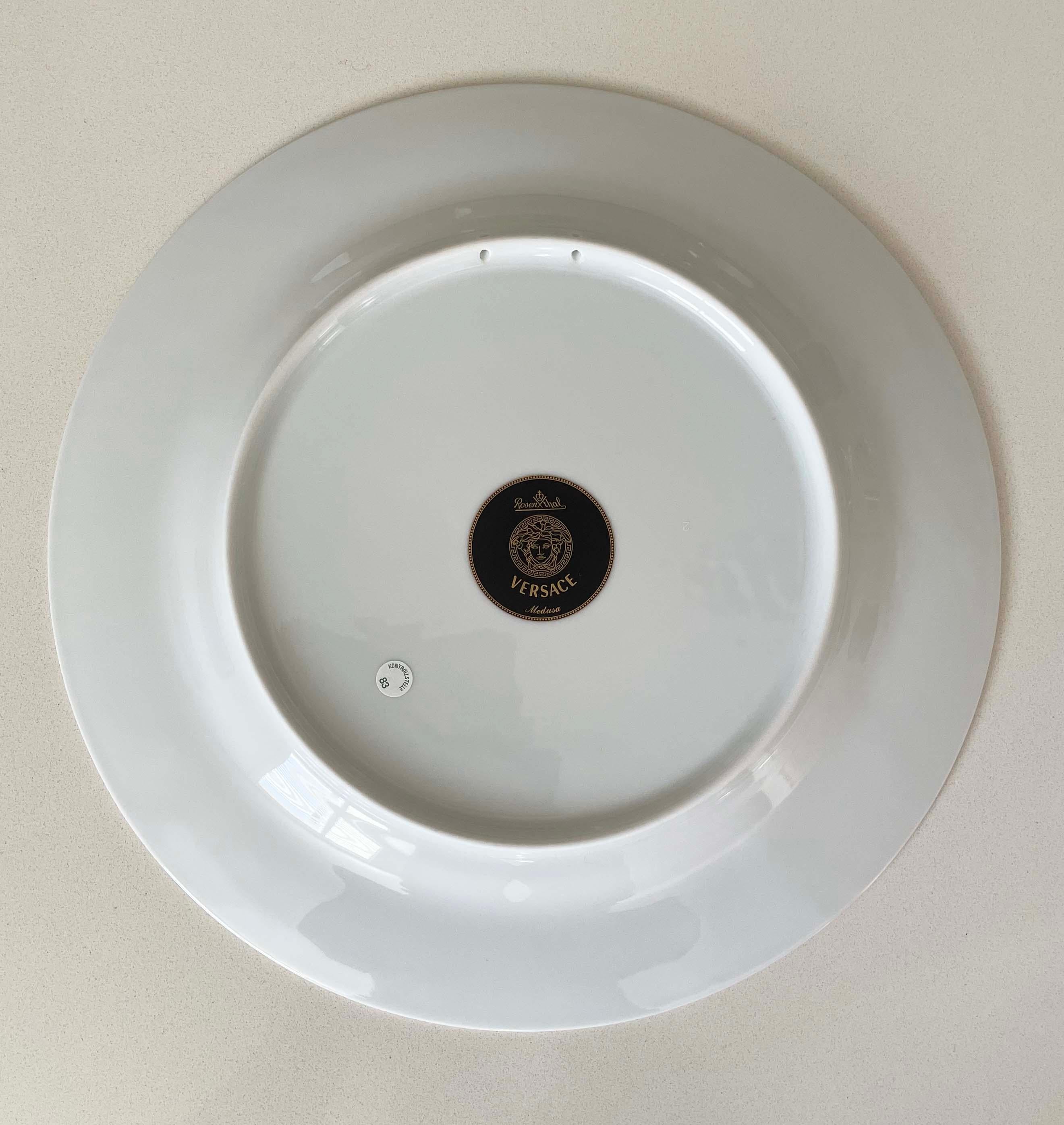  Versace Porcelain Medusa Display Plate By Rosenthal, 20th Century In Excellent Condition For Sale In Melbourne, Victoria