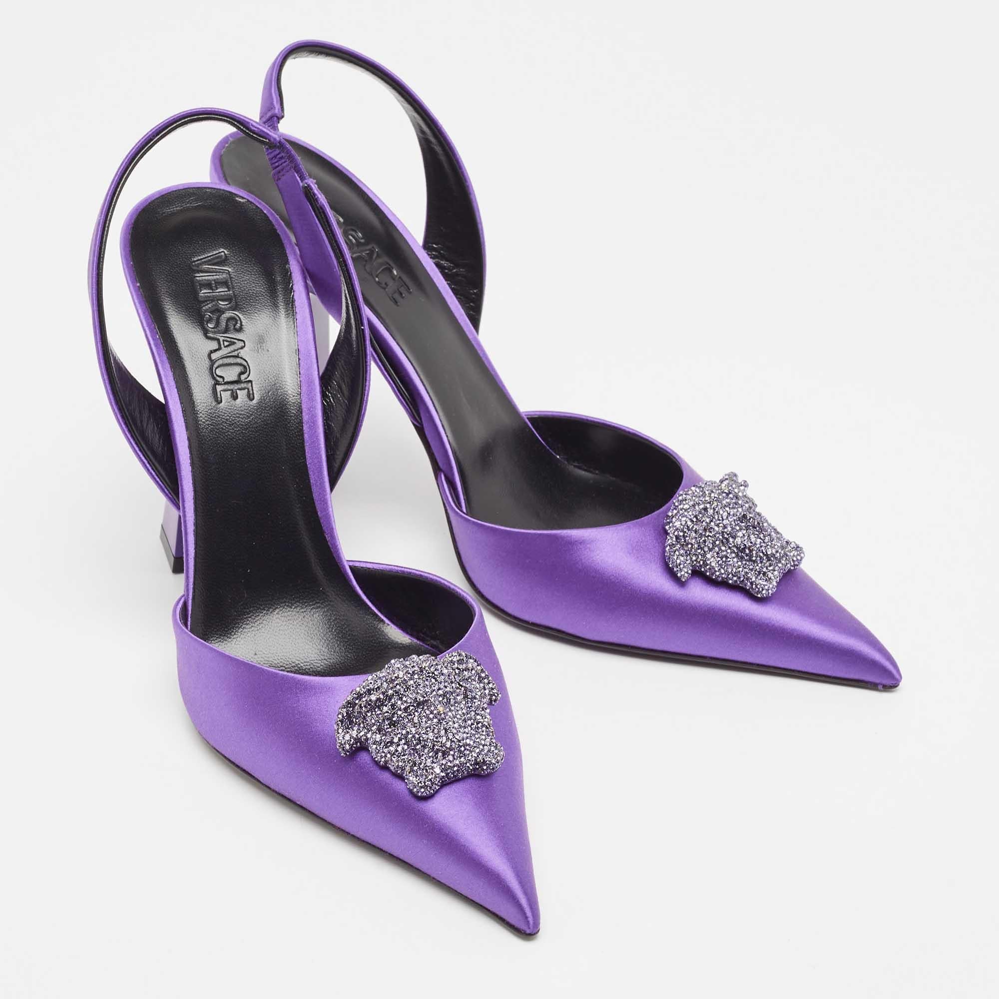 Versace Purple Satin Medusa Slingback Pumps Size 39 For Sale 4