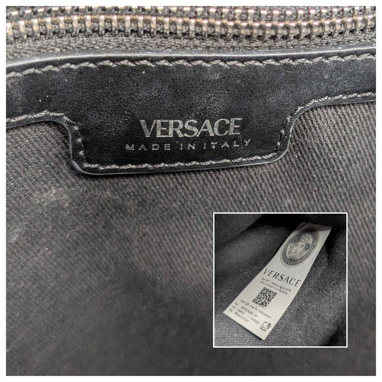 Versace Raffia Studded La Medusa Large Tote For Sale 2