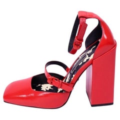 Versace Red Leather Block Heel Pumps - EU 36 Versace Red Leather Block Heel Pumps - EU 36