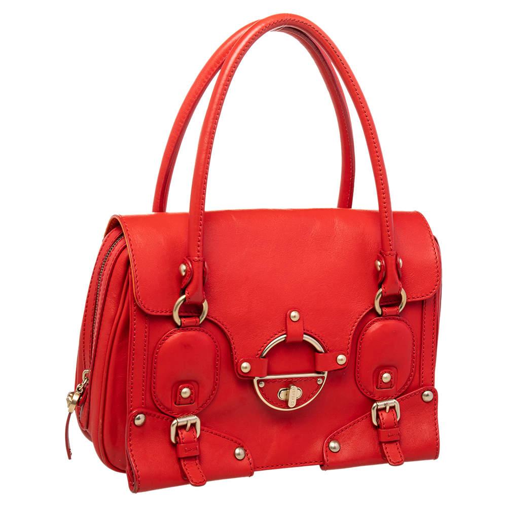 Versace Red Leather Studded Tote In Good Condition For Sale In Dubai, Al Qouz 2