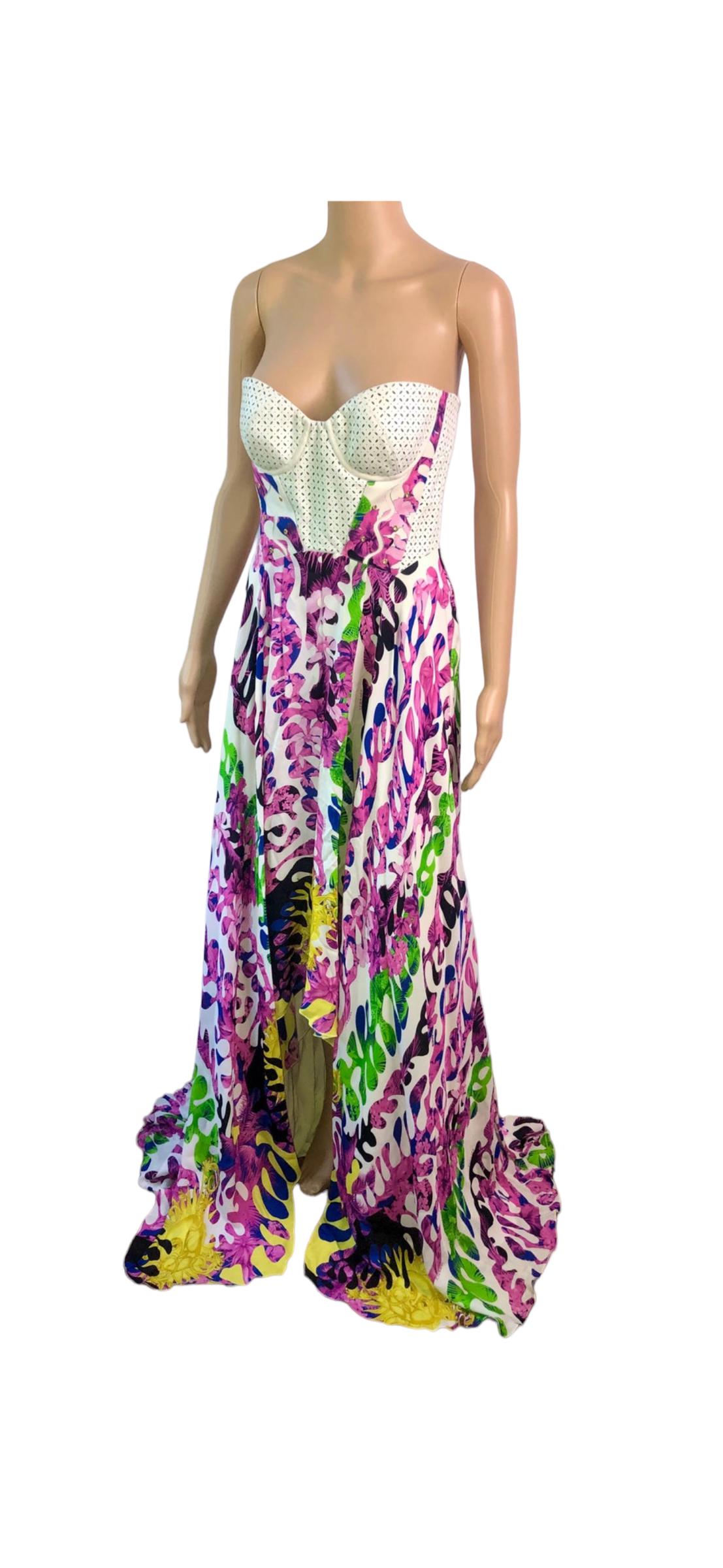 Versace Resort 2012 Bustier Laser-Cut Leather Silk Evening Dress Gown  For Sale 5