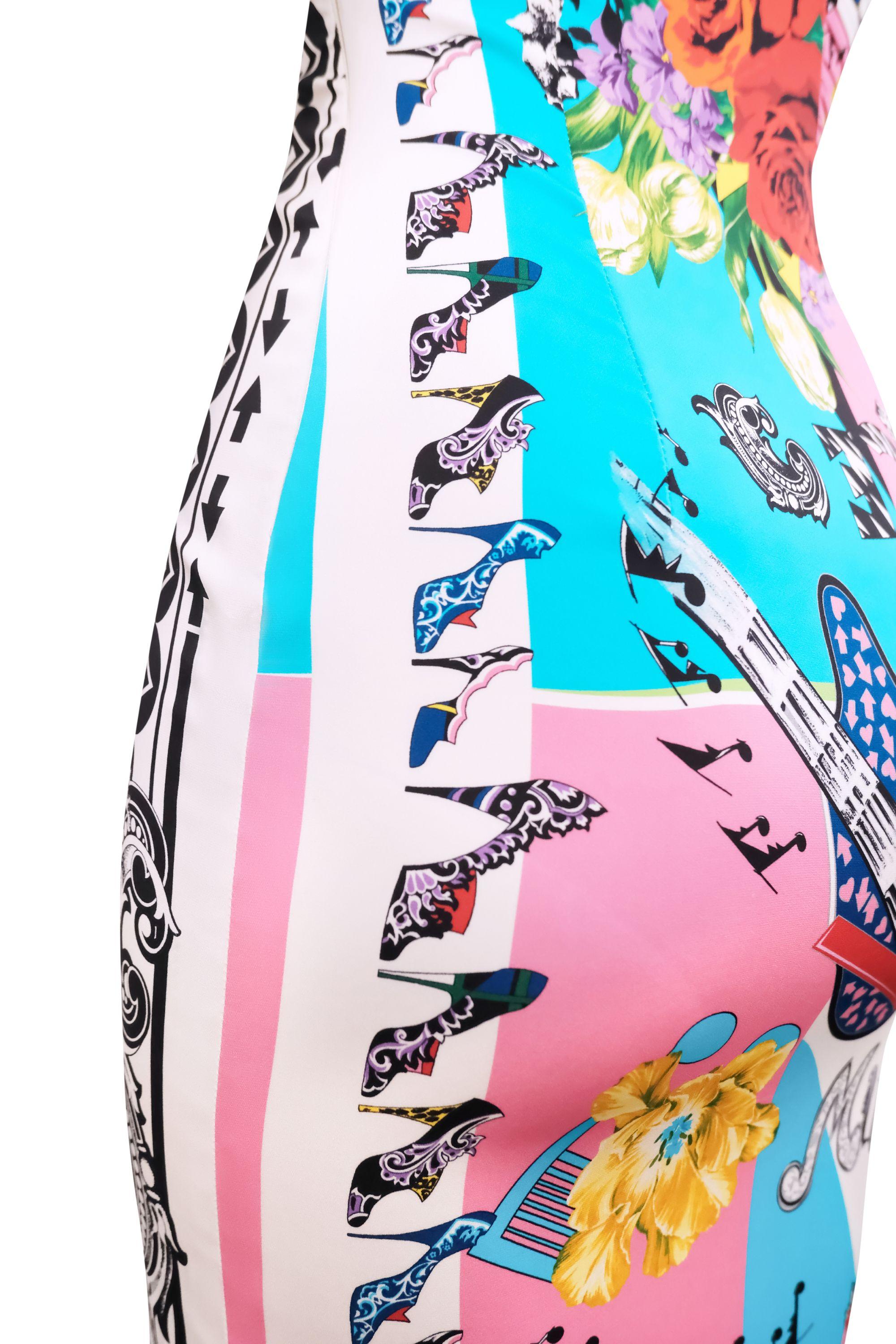 Versace Resort 2013 Vestido con estampado musical en Bueno Estado en Morongo Valley, CA