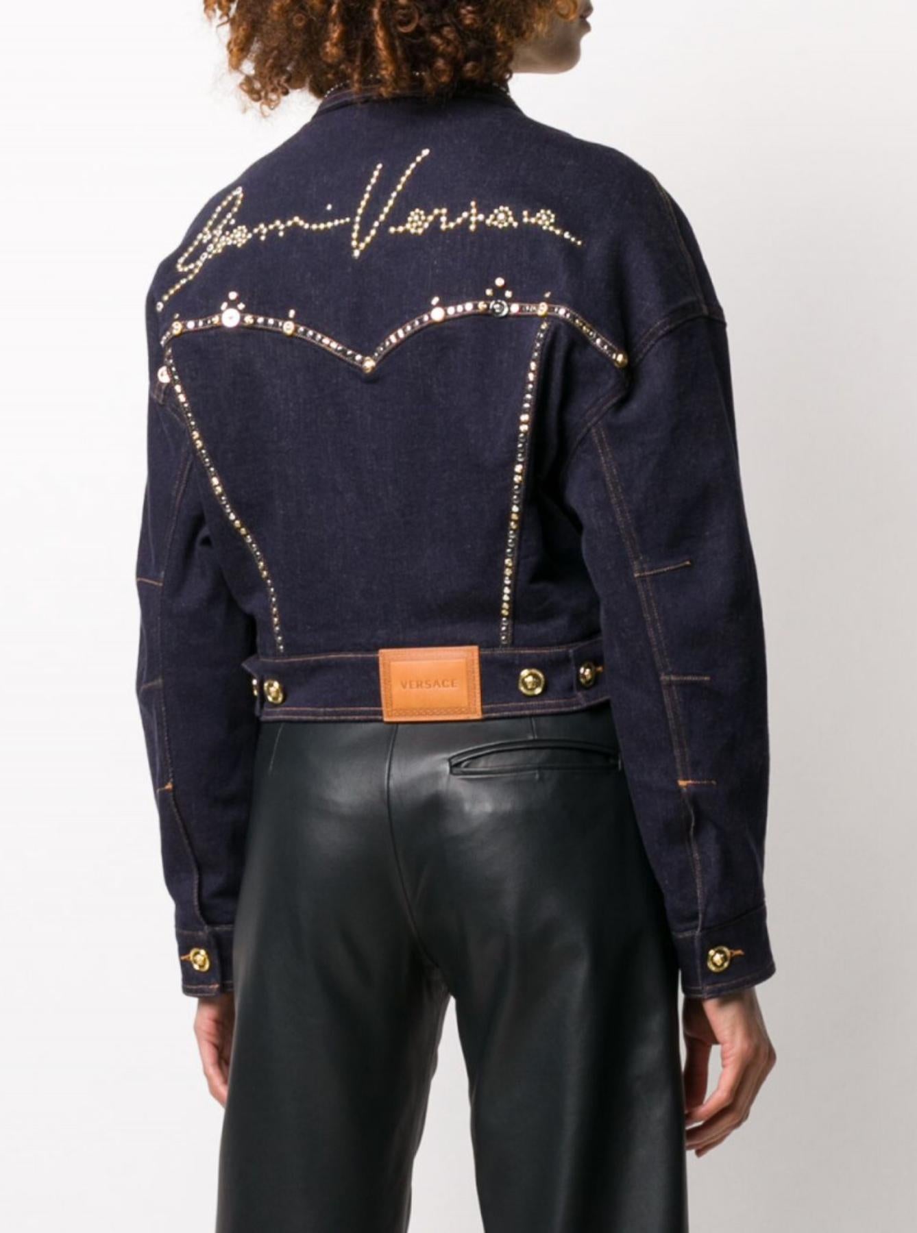 Versace Resort 2020 Studded Gianni Signature Dark Blue Denim Jean Jacket Size 38 1