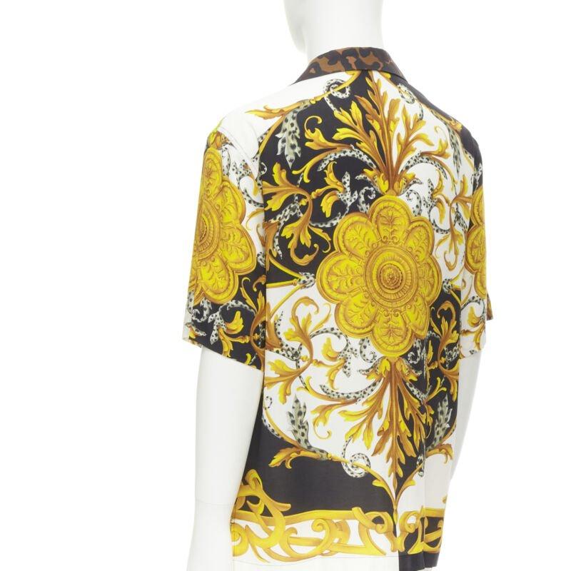 Men's VERSACE Rose Floral Barocco Acanthus print short sleeve shirt EU39 M For Sale