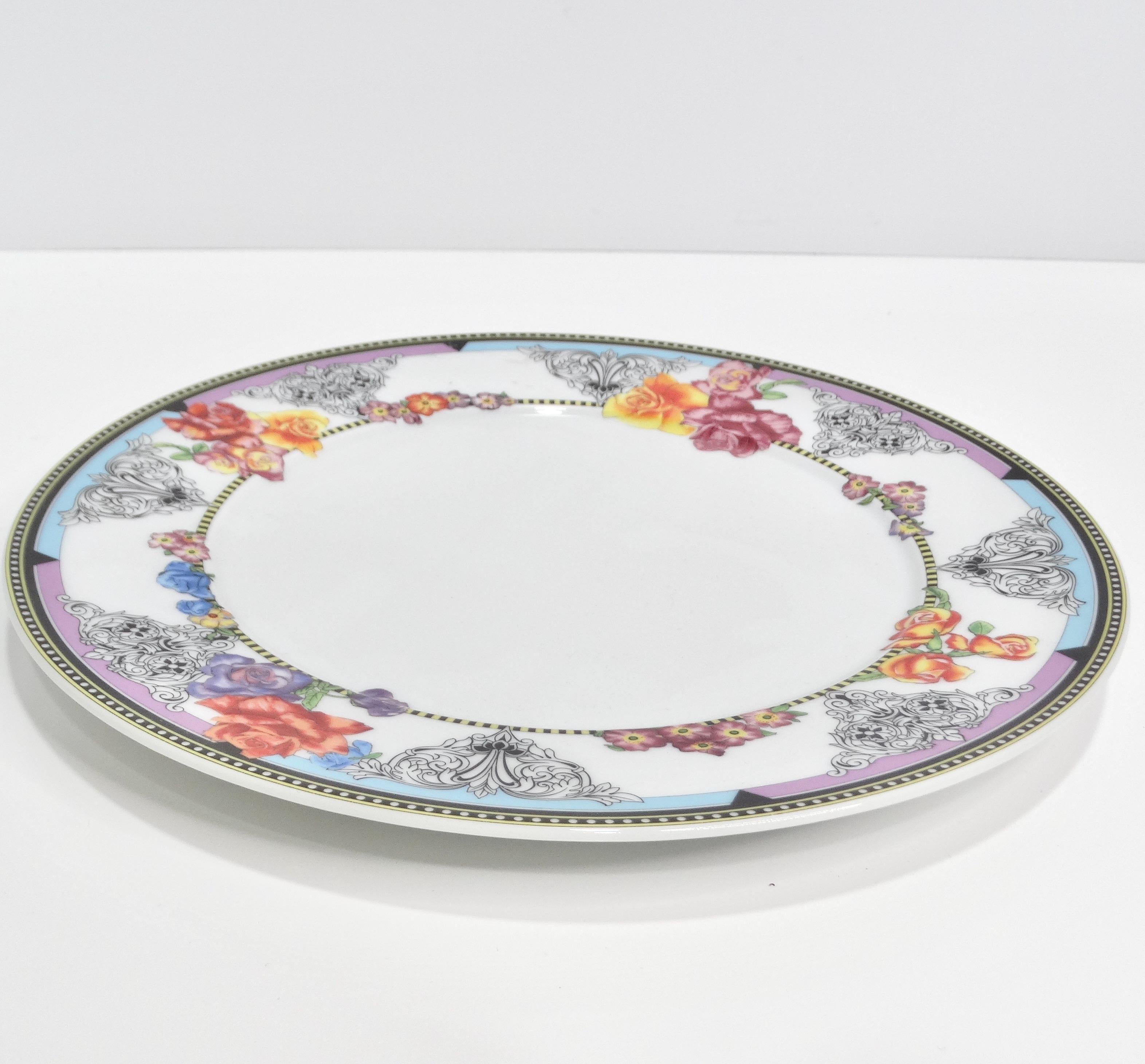 Versace Rosenthal 1990s Porcelain Hot Flowers Salad Plate For Sale 2