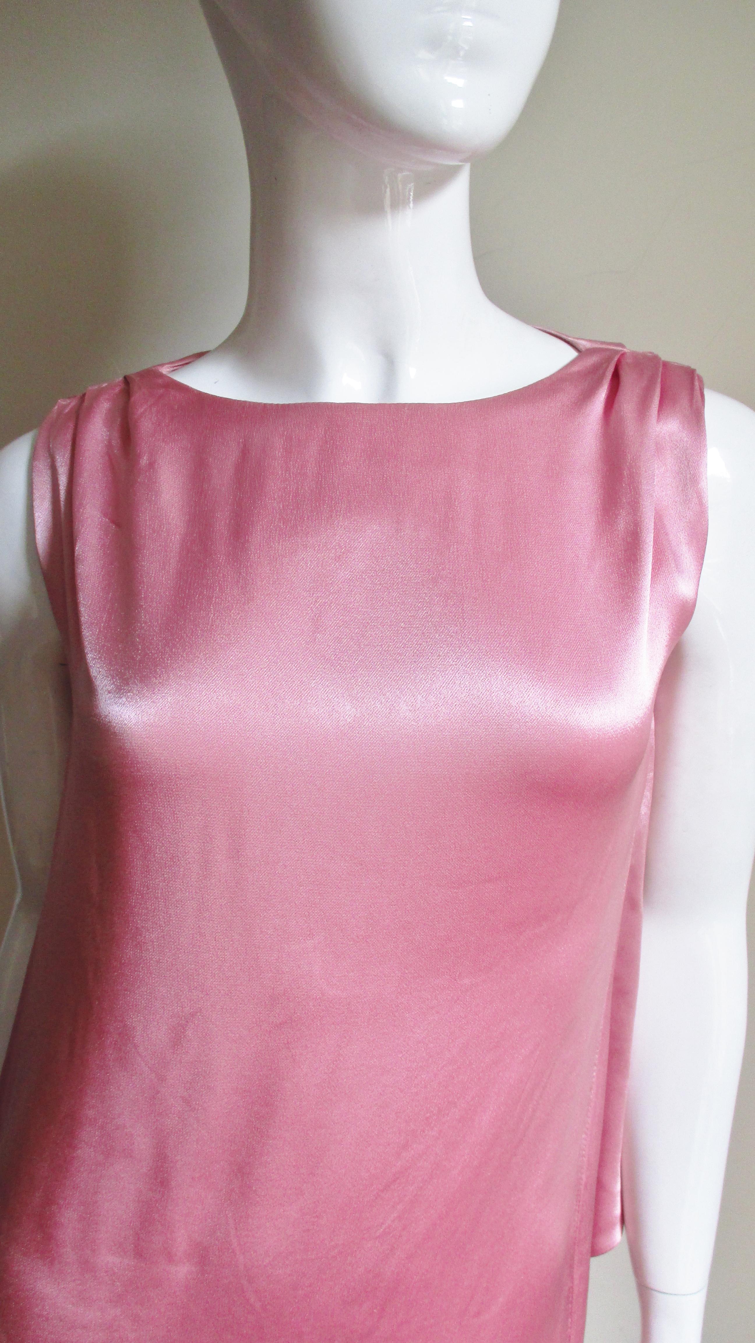 Versace Ruffle Back Silk Dress In Good Condition In Water Mill, NY