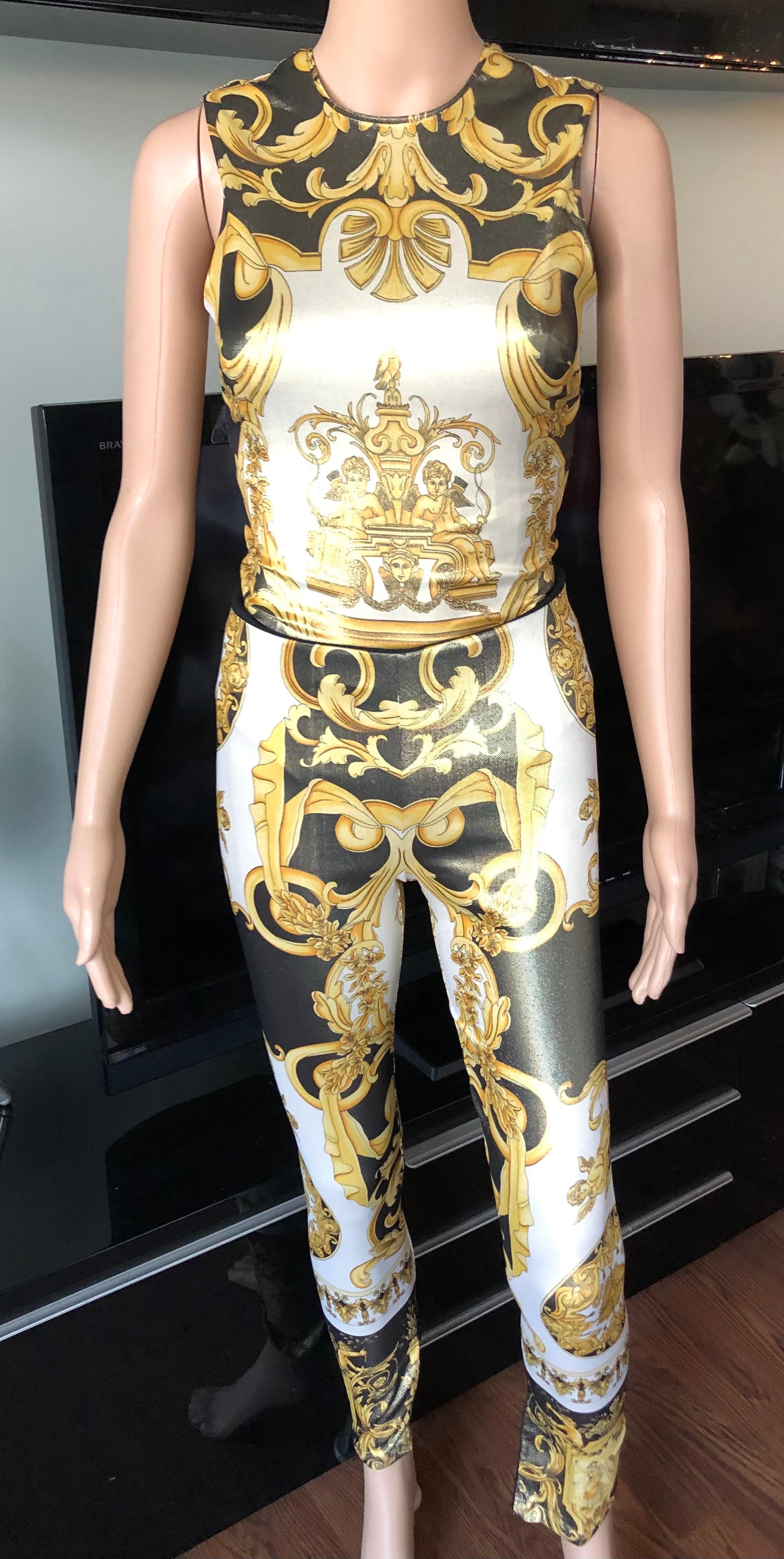 Versace S/S 2018 Runway Tribute Collection Baroque Print Metallic Leggings & Bodysuit Top Ensemble 2 Piece Set IT 38

Like New Condition