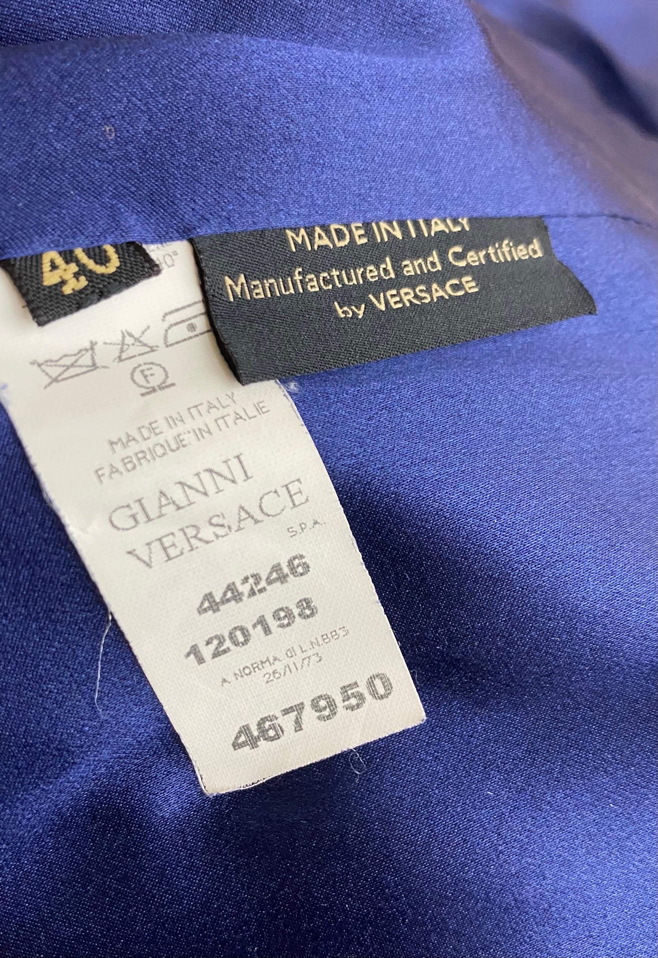 Versace Runway Blue Fox Fur Silk Coat Jacket with Belt Italian 40 For Sale 6