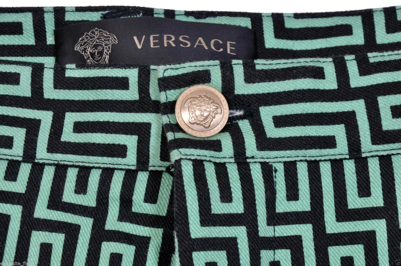 VERSACE RUNWAY BUCKLE EMBELLISHED GREEK KEY PRINTED JEANS for MEN In New Condition In Montgomery, TX