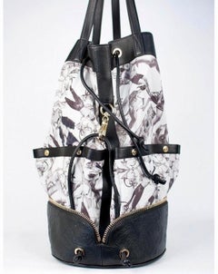 Versace Runway Men’s Foldable Travel Bag – Silk & Embossed Leather