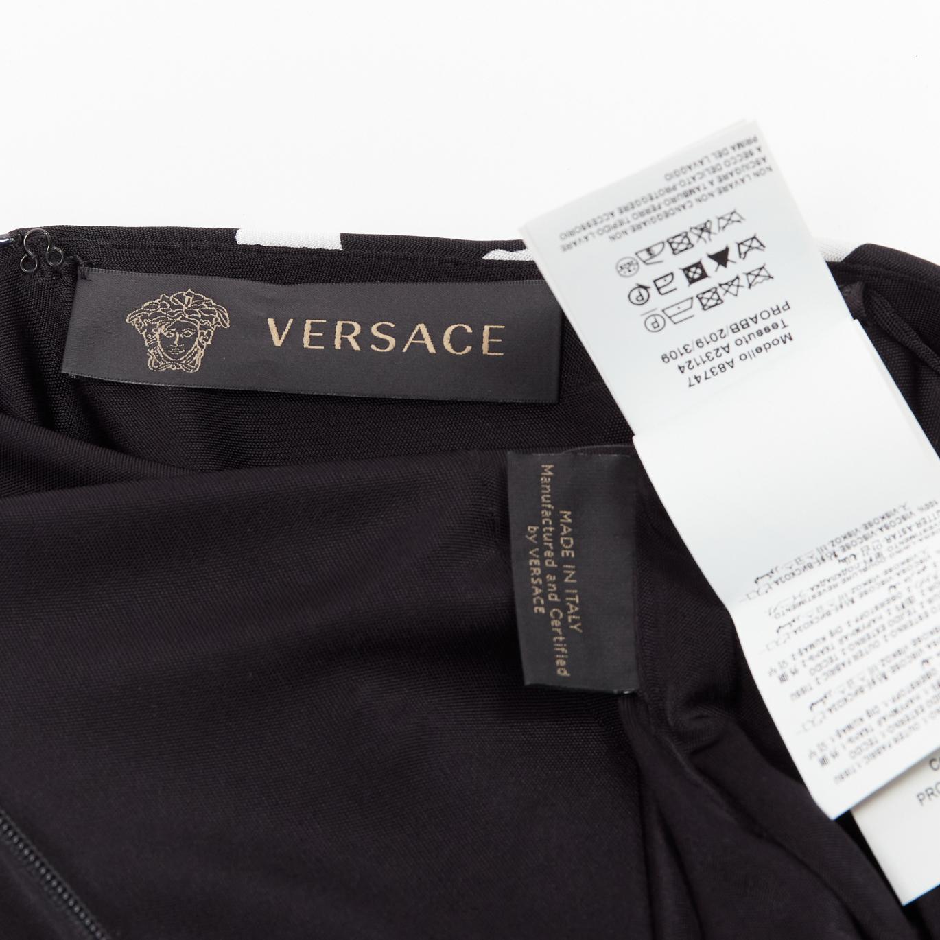 VERSACE Runway mixed giraffe print gold logo clip body con wiggle dress IT36 XXS en vente 5